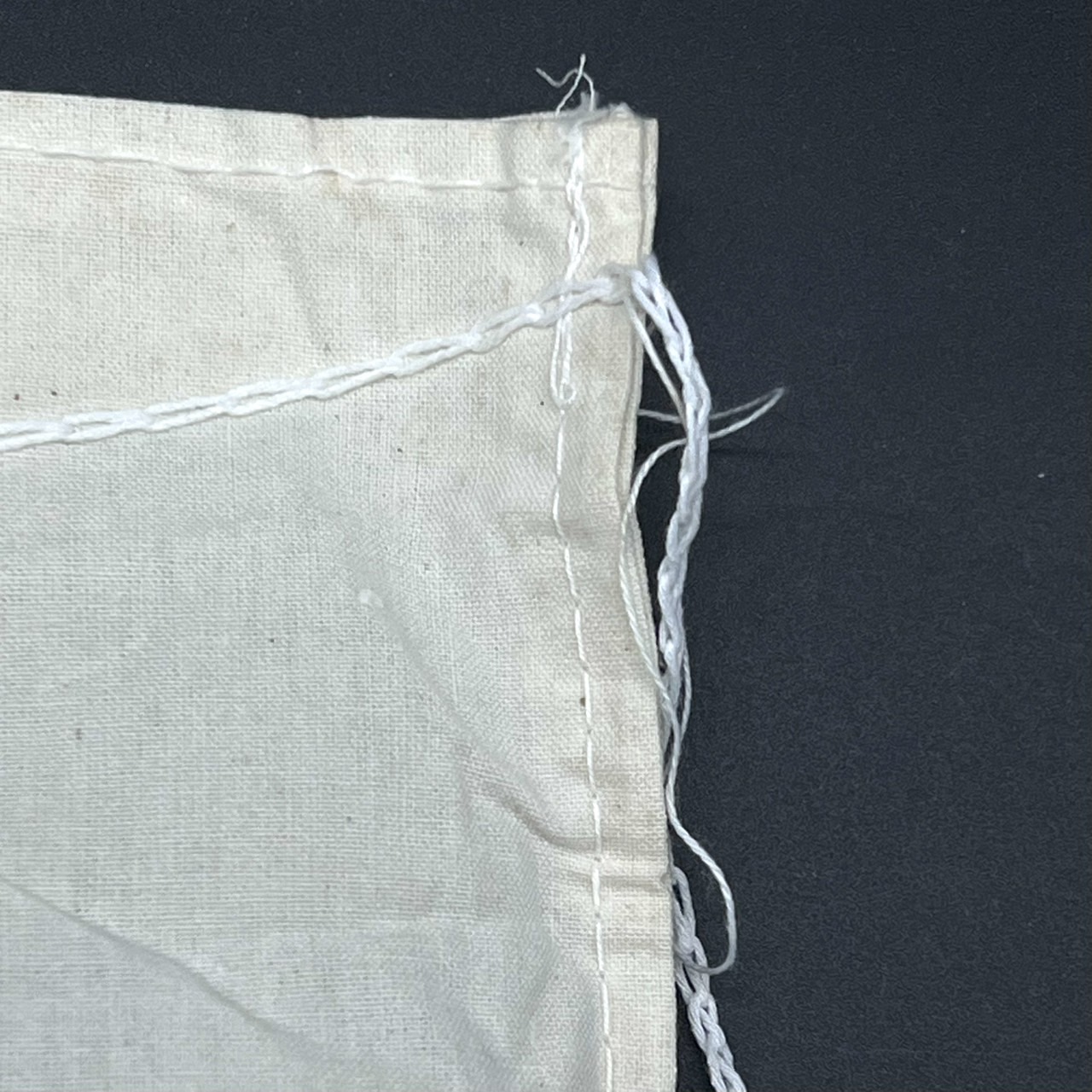 เหรียญ20บาท 100ปี จุฬาลงกรณ์มหาวิทยาลัย UNC (ยกถุง 50 เหรียญ)