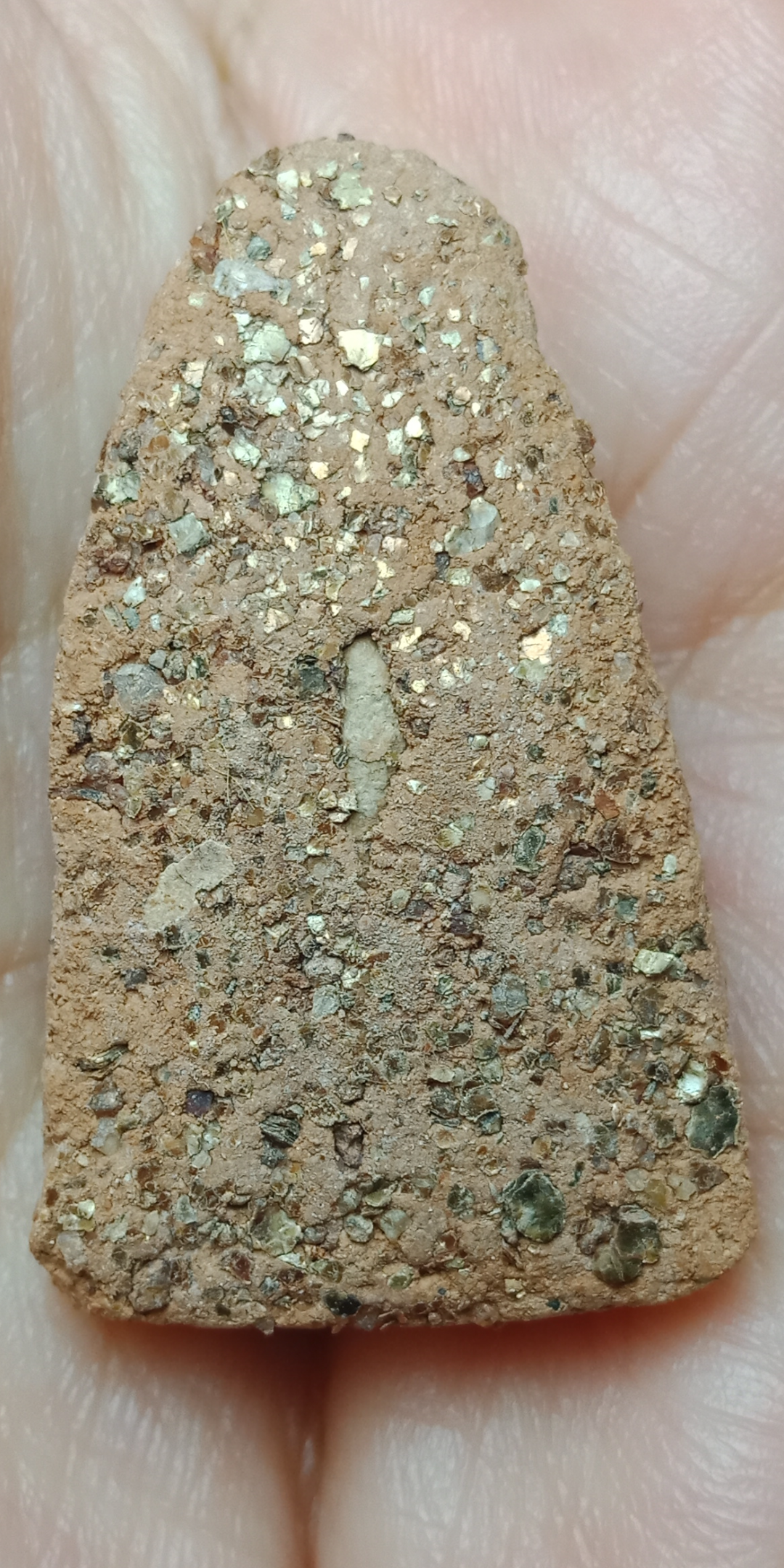 หลวงปู่ทวด รุ่น ปาฏิหารย์ อาจารย์ไพโรจน์ วัดห้วยมงคล พิมพ์ใหญ่ เนื้อว่านมหาเสนห์ หลังโรยผงสุวรรณมงคล