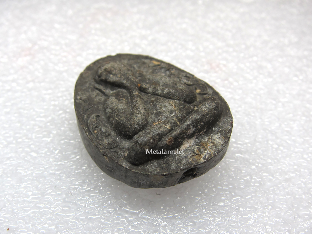 พระปิดตา หลวงปู่โต๊ะ วัดศาราครืน