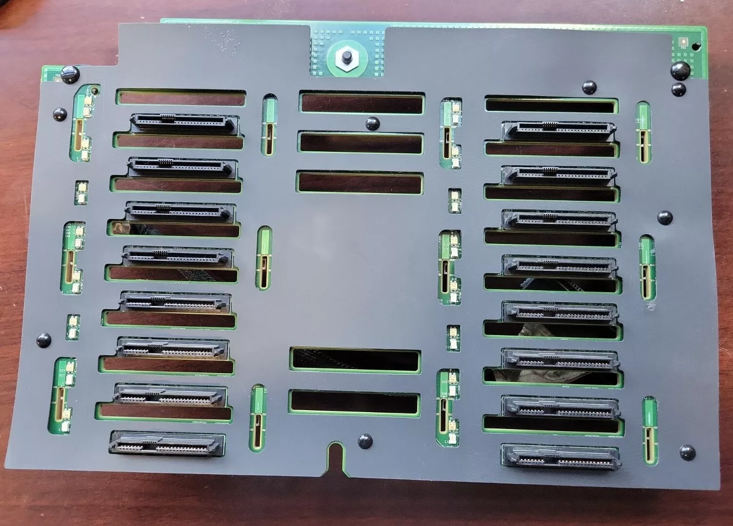 Dell PowerEdge T710 16 Bay 2.5" Hard Drive Backplane Board // 0M276H (Used) // สินค้ารับประกัน โดย บริษัท อะไหล่เซิร์ฟเวอร์ จำกัด