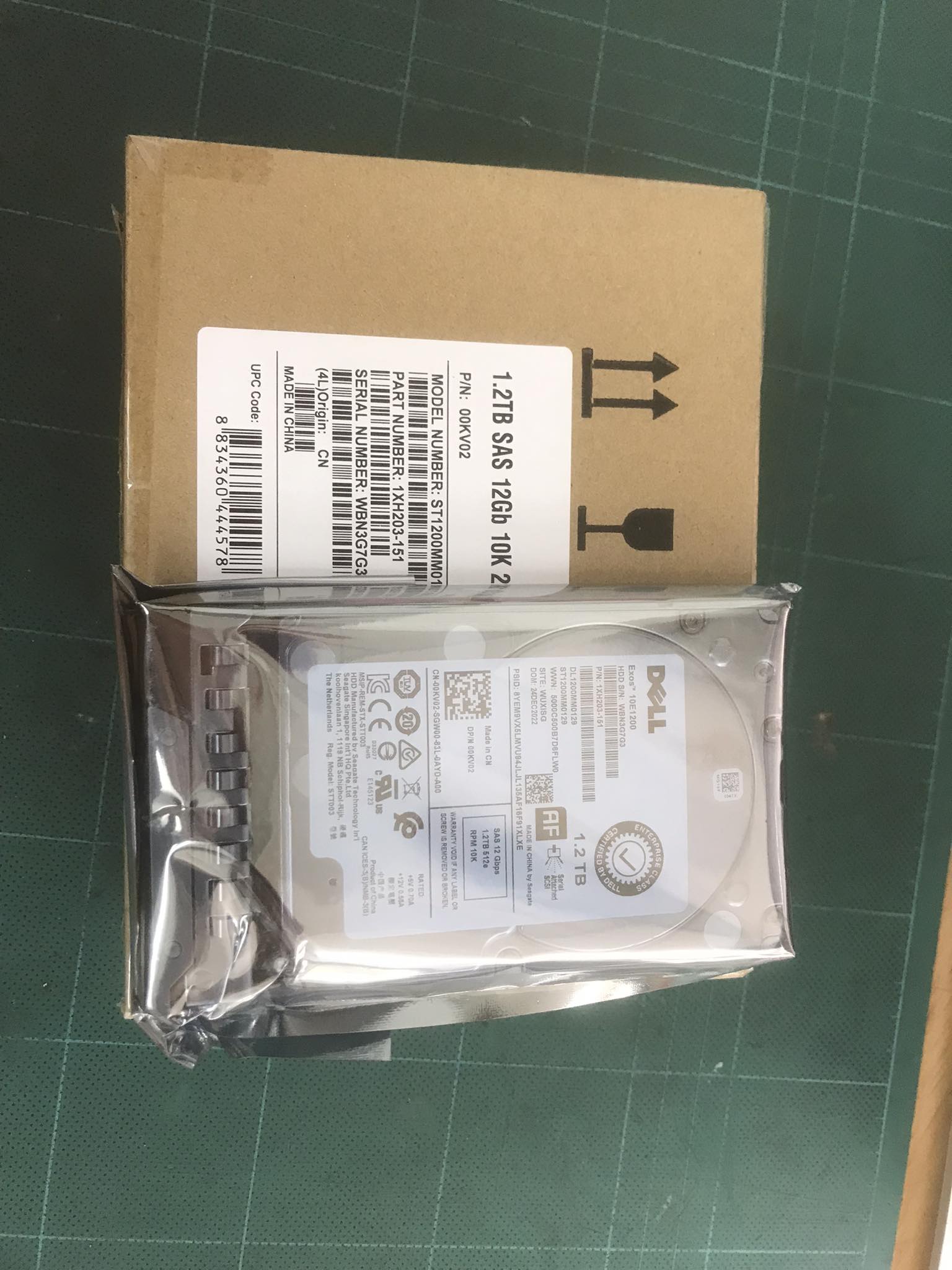 (New inbox) Dell 1.2TB 10K SAS 12G 2.5" Dell R740 R540 Hard Drive // 00KV02, ST1200MM0129, 1XH203-151 // สินค้ารับประกัน โดย บริษัท อะไหล่เซิร์ฟเวอร์ จำกัด