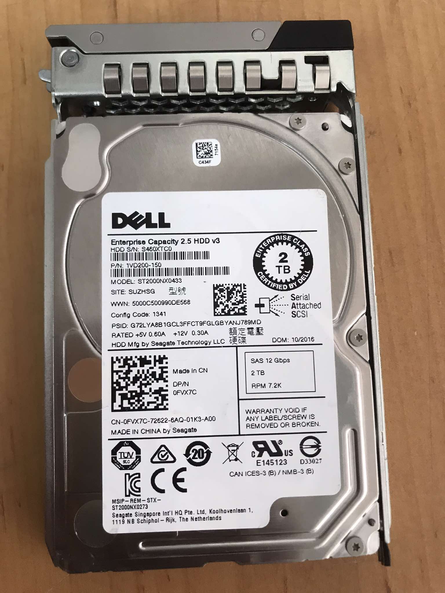 Dell 2TB 7.2K 12G SAS 2.5" RPM Server HDD Hard Drive // 0FVX7C / ST2000NX0433 / 1VD200-150 (Used) // สินค้ารับประกัน โดย บริษัท อะไหล่เซิร์ฟเวอร์ จำกัด