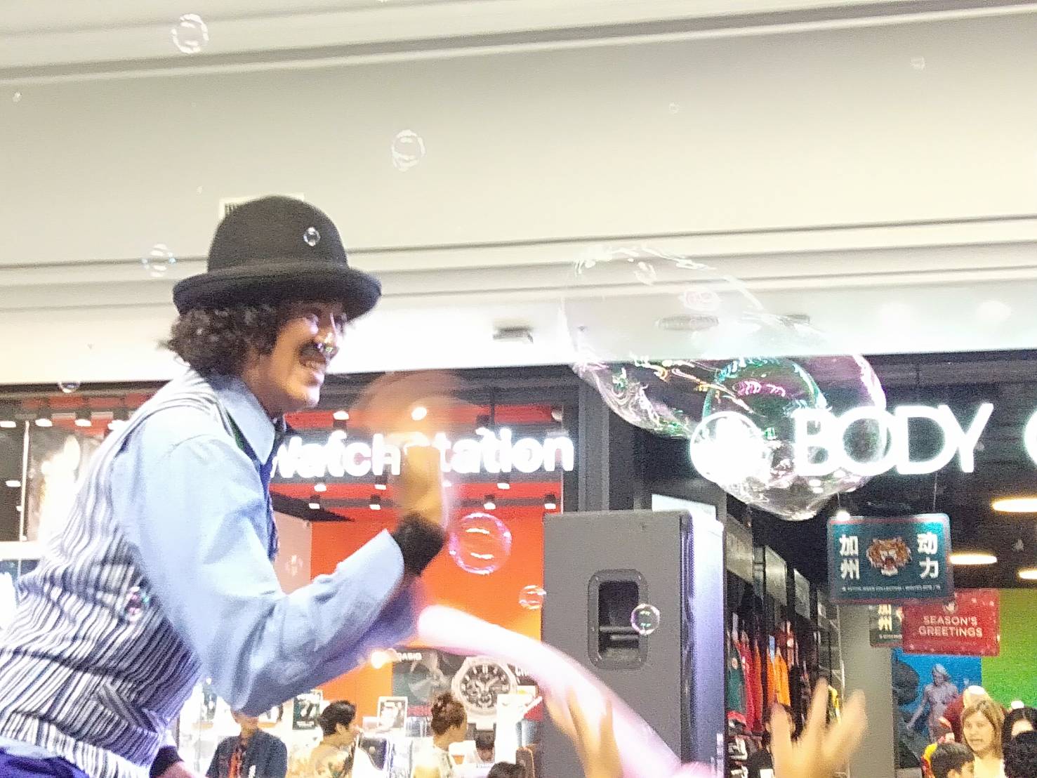 บับเบิลโชว์ Bubbles Show