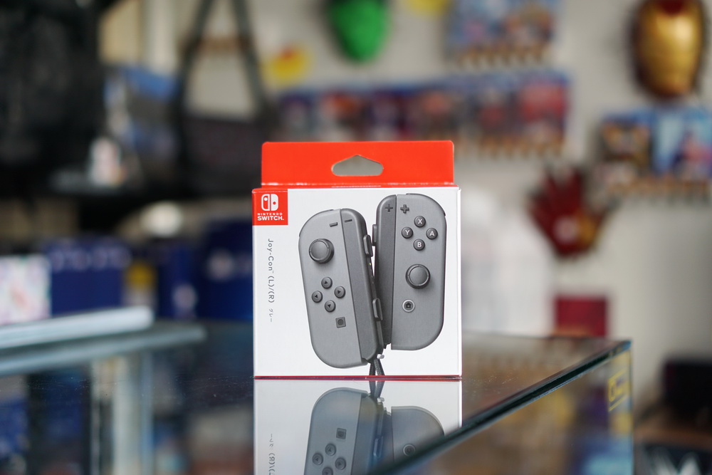 Nintendo Switch Joy-Con Controllers (Gray)