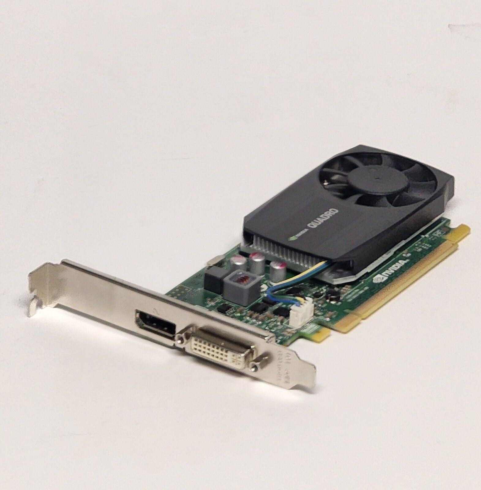 Dell Nvidia Quadro K620 2GB DVI DP Video DDR3 Graphics Full Height GPU // 0379T0 (Used) // สินค้ารับประกัน โดย บริษัท อะไหล่เซิร์ฟเวอร์ จำกัด