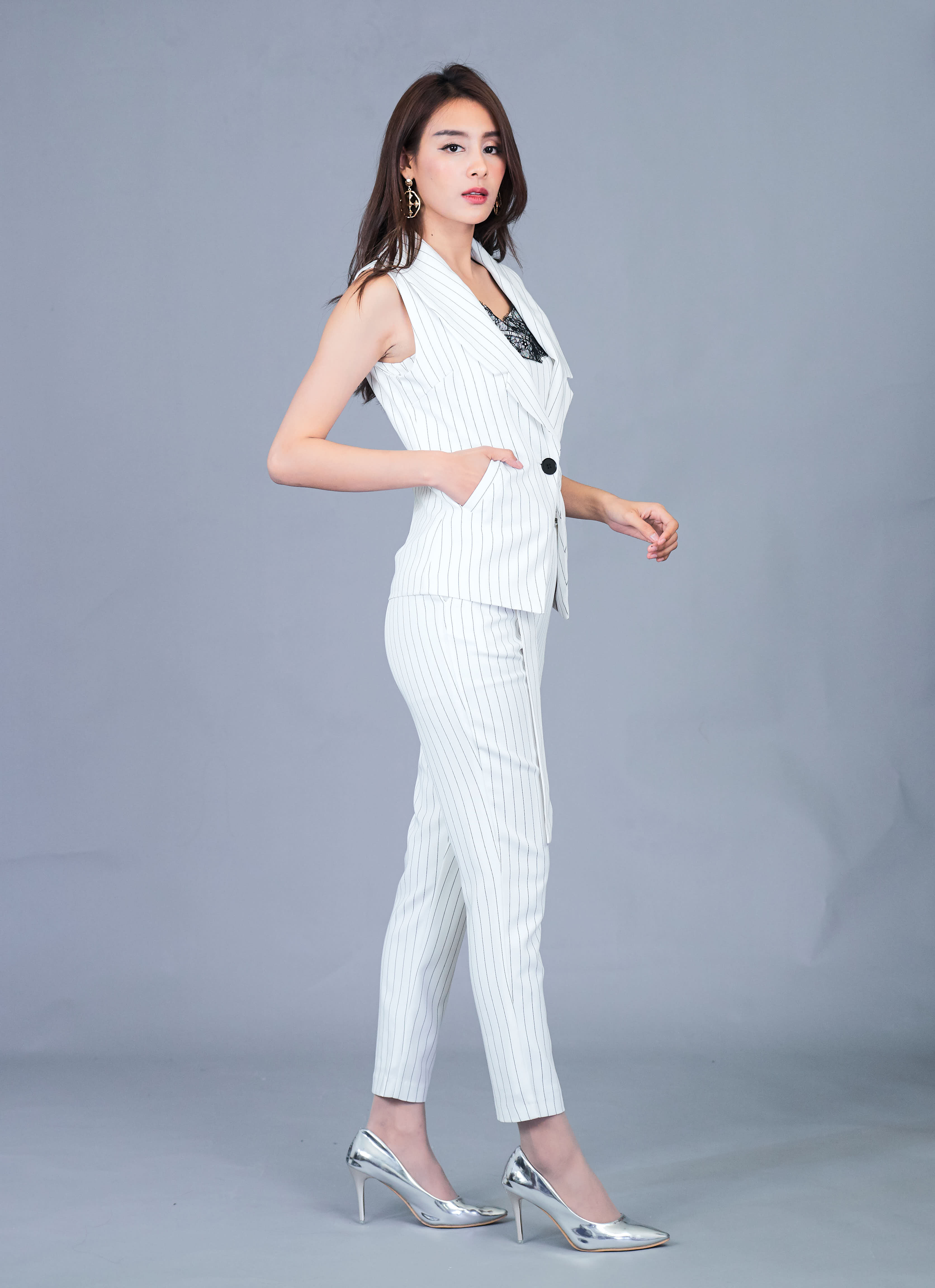 ชุดสูทผู้หญิงแขนกุดล เซ็ท3ชิ้น no.5230