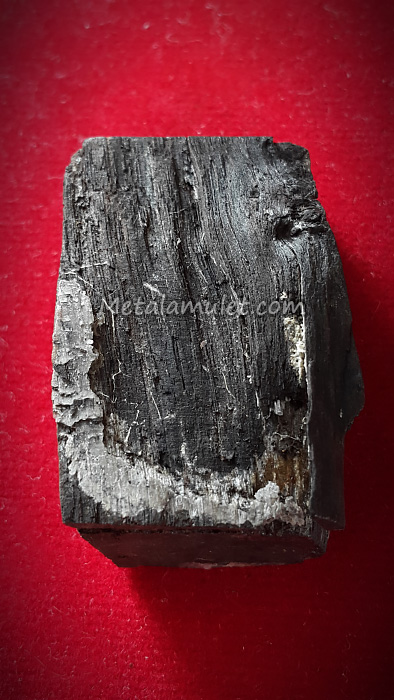 ไม้งิ้วดำโบราณ