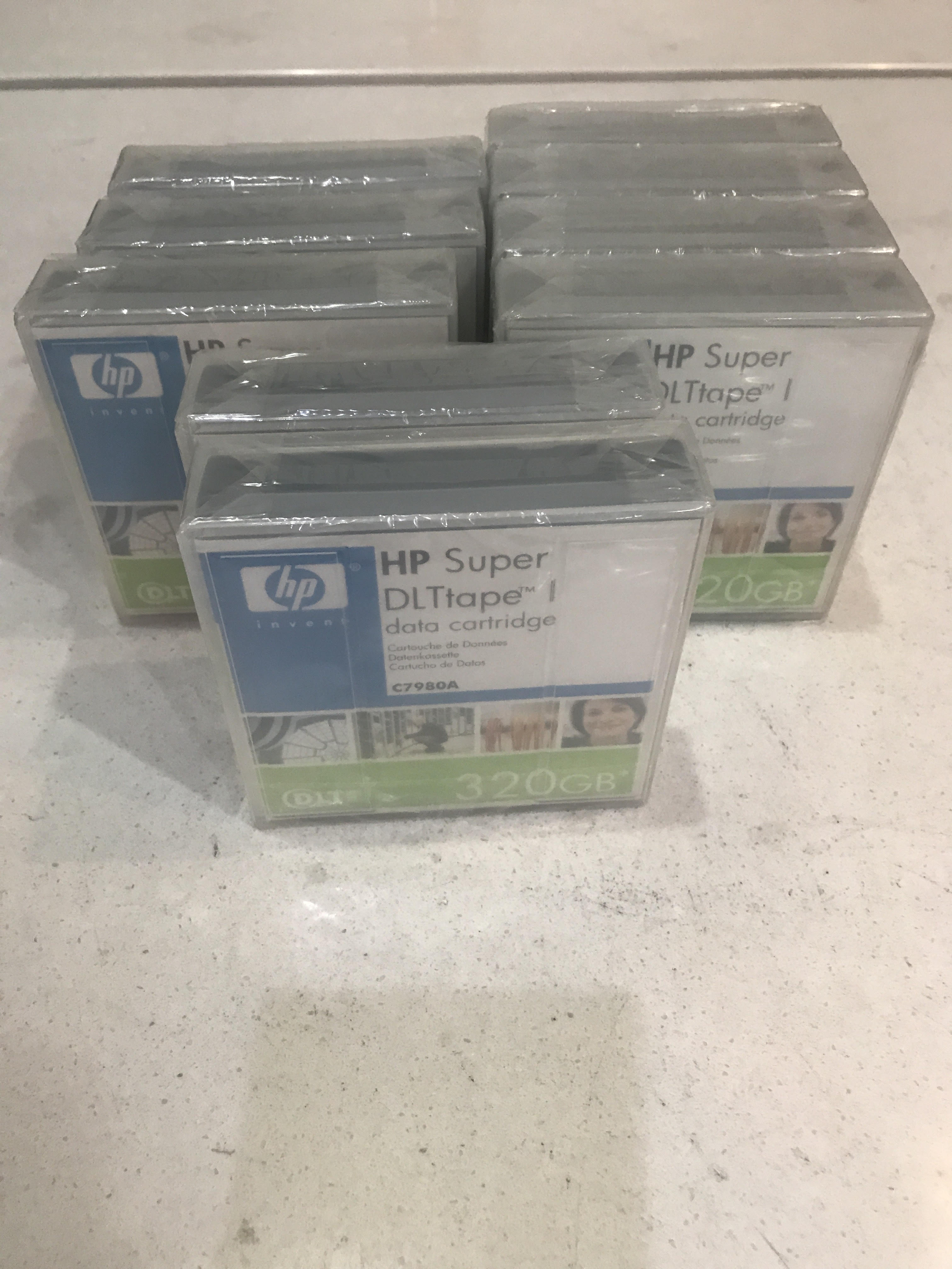 HP C7980A Super DLT Tape 320GB Data Cartridge (New) // สินค้ารับประกันโดย บริษัท อะไหล่เซิร์ฟเวอร์ จำกัด