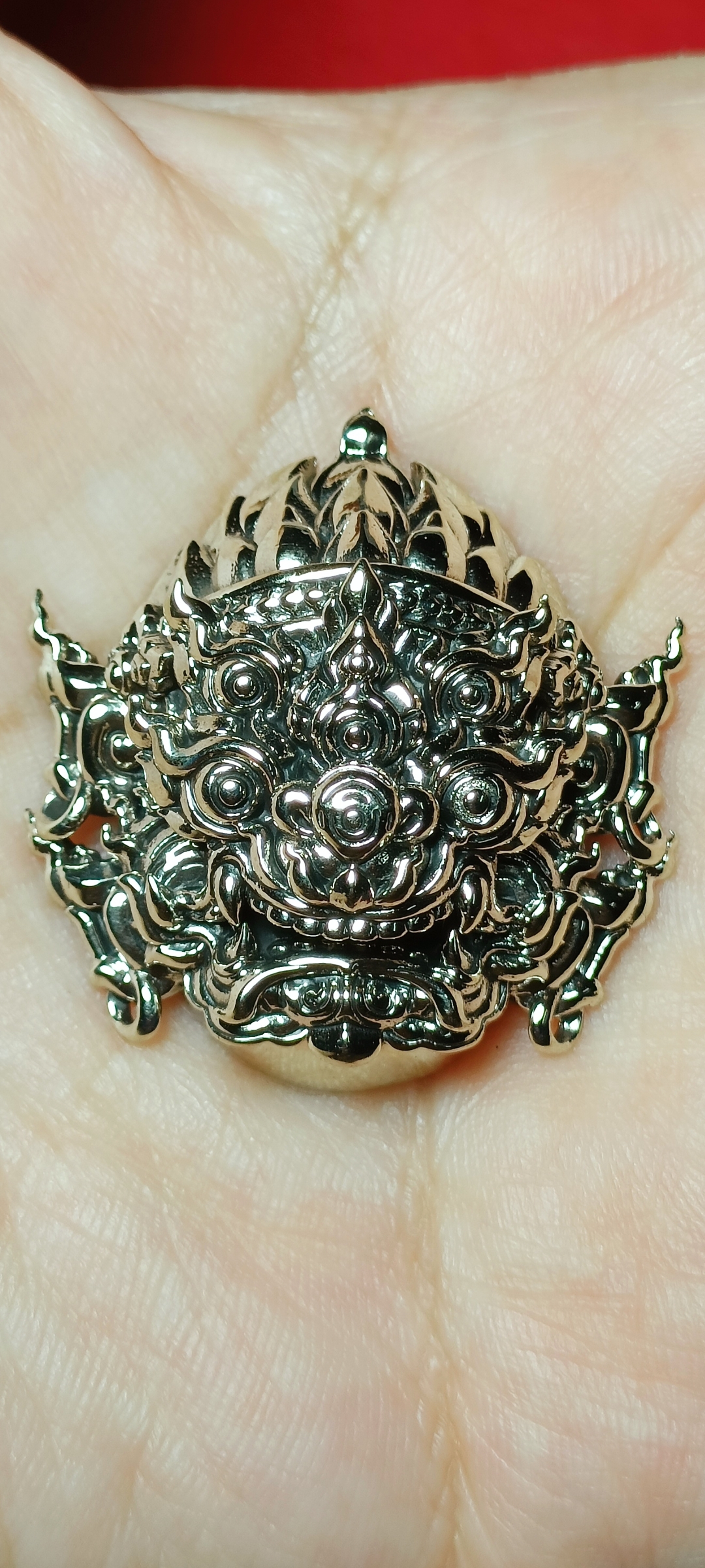 หน้ากากสี่หูห้าตา รุ่นมหาเฮง ครูบาคำฝั้น วัดกอโชค จ.เชียงใหม่ ปี 2562 เนื้อสัมฤทธิ์ รมซาติน