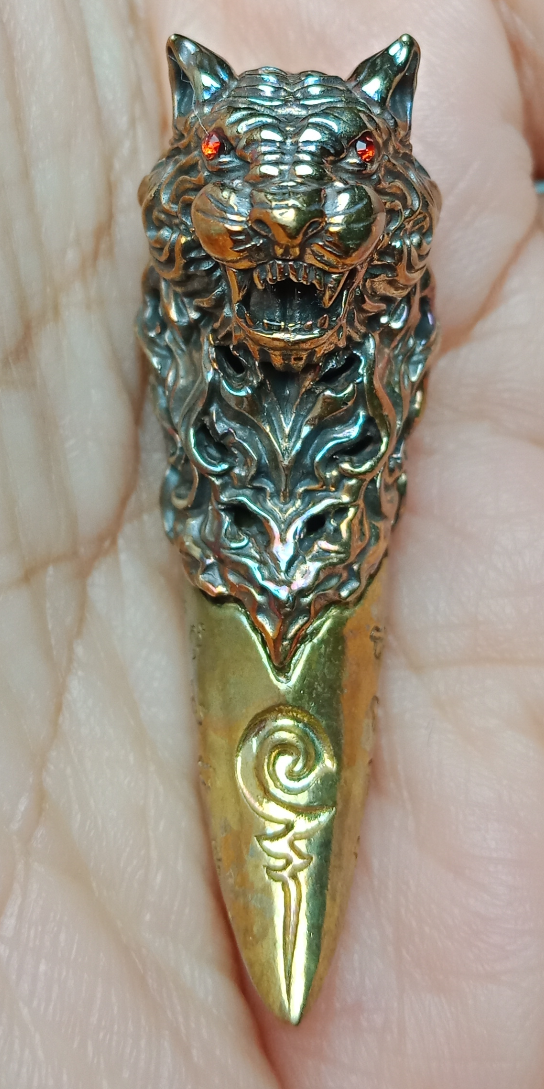 ราชาพยัคฆ์ หลวงพ่อรักษ์ อนาลโย วัดสุทธาวาส วิปัสสนา จ.พระนครศรีอยุธยา เนื้อเมฆพัตร