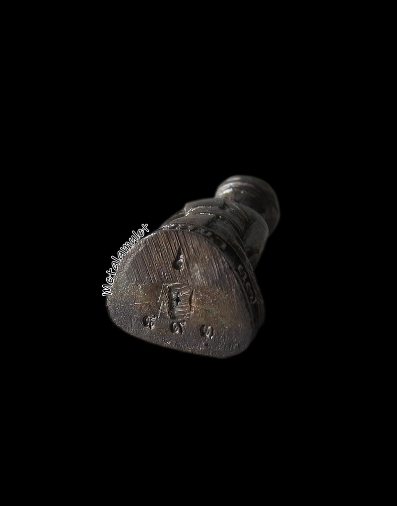 รูปหล่อพระฤาษีตาไฟทรงฤทธิ์ หลวงปู่พรหมา รุ่นรวมใจ-เสาร์ห้า เนื้อเงิน