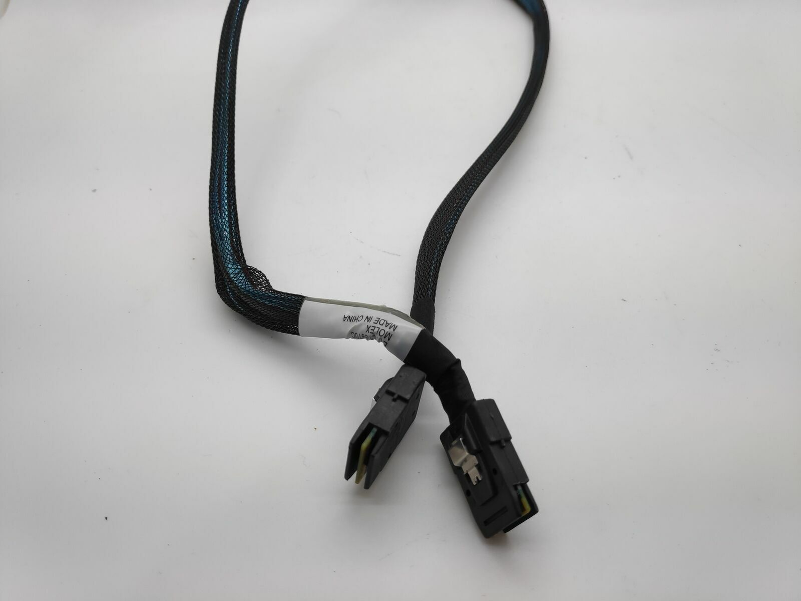 IBM Mini SAS 710MM Cable For System x3500 M3 x3550 M4 / 49Y6961 / 69Y1328 (Used) // สินค้ารับประกัน โดย บริษัท อะไหล่เซิร์ฟเวอร์ จำกัด