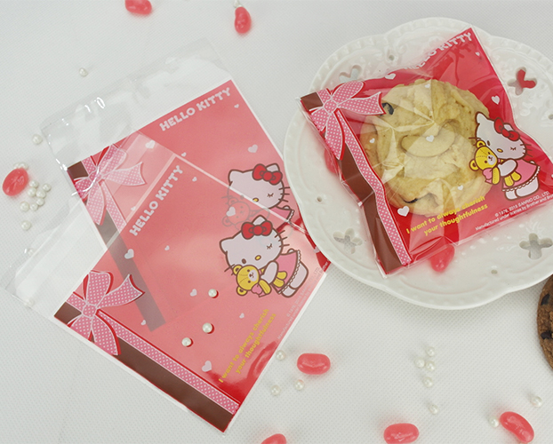 ถุงขนมปากกาว ลายคิตตี้ 003