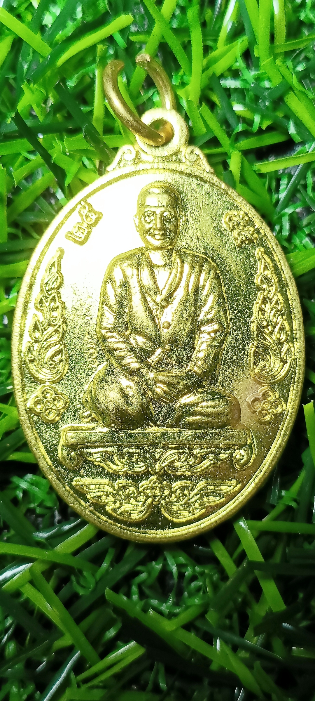 เหรียญแม่ชีบุญเรือน โตงบุญเติม รุ่น ทางขาว ก้าวหน้า ปี 2555