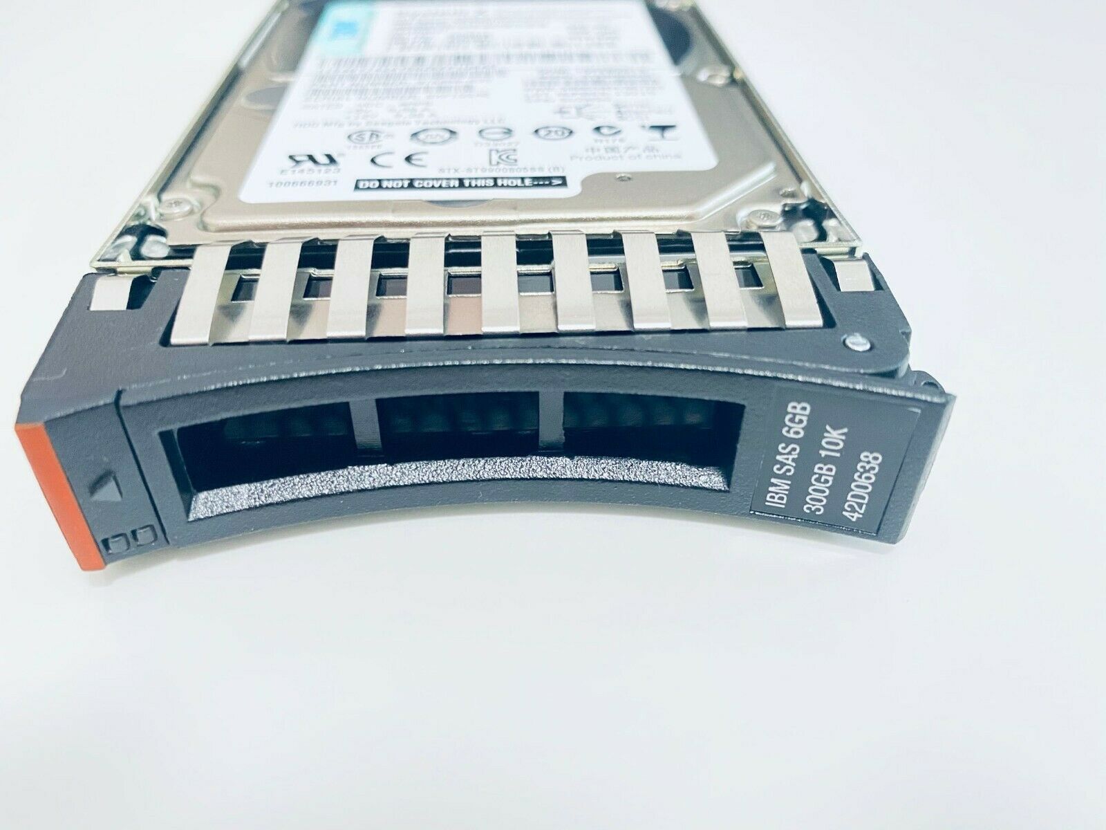 IBM 300GB 10K 6G SAS 2.5" Hard Drive x3650 M2 x3550 // 42D0638 / 42D0637 / 42D0641 (Used) // สินค้ารับประกัน โดย บริษัท อะไหล่เซิร์ฟเวอร์ จำกัด