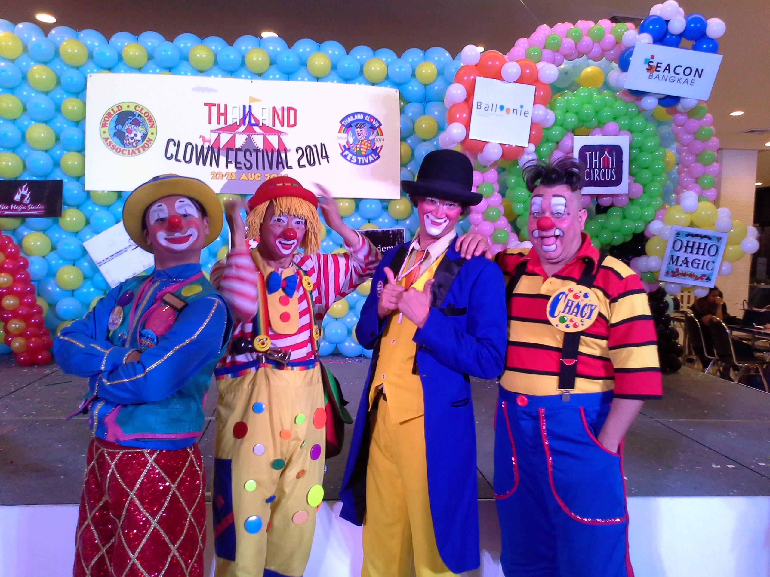 โบโซ่ ตัวตลก Clown & Bozo