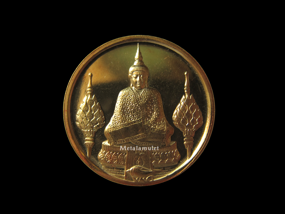 พระแก้ว 3ฤดู "เนื้อทองคำ"ครบชุด