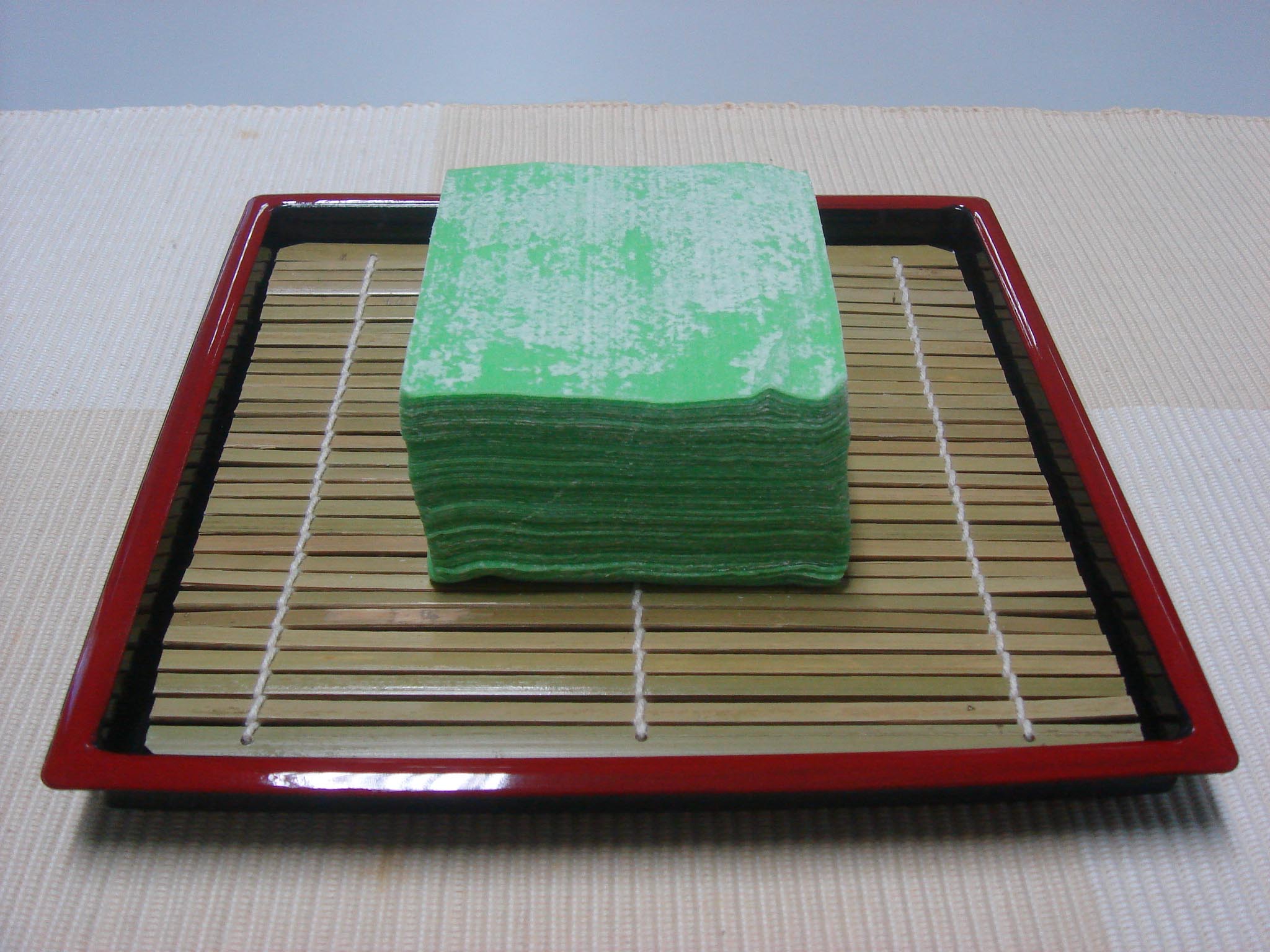 แผ่นขนมจีบ มีหลายสีหลายขนาดให้เลือก dimsum pastry