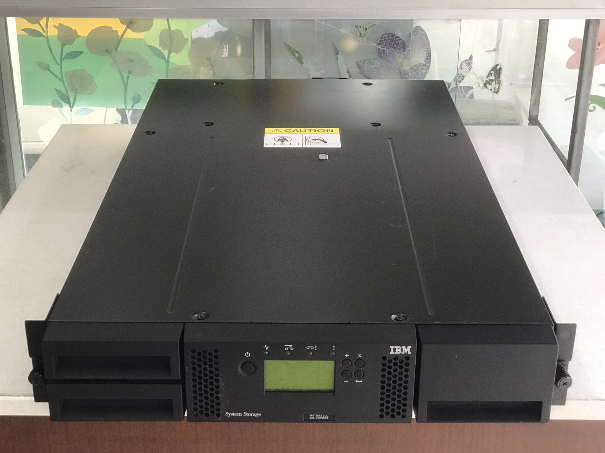 IBM System Storage LTO-4 FC ( M/T 3573 2UL ) / Power Supply 188w x1 / Card Controller x1 (Used) // สินค้ารับประกัน โดย บริษัท อะไหล่เซิร์ฟเวอร์ จำกัด