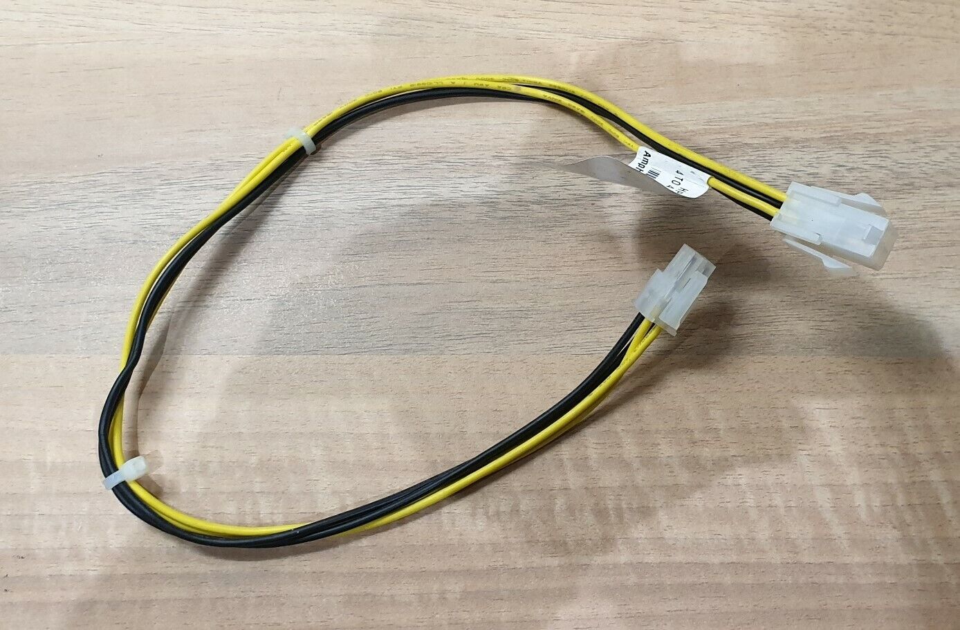 HP Cable Server 4-Pin to 4-Pin Power Cable Proliant ML150 G6 // 518052-001 (Used) // สินค้ารับประกัน โดย บริษัท อะไหล่เซิร์ฟเวอร์ จำกัด