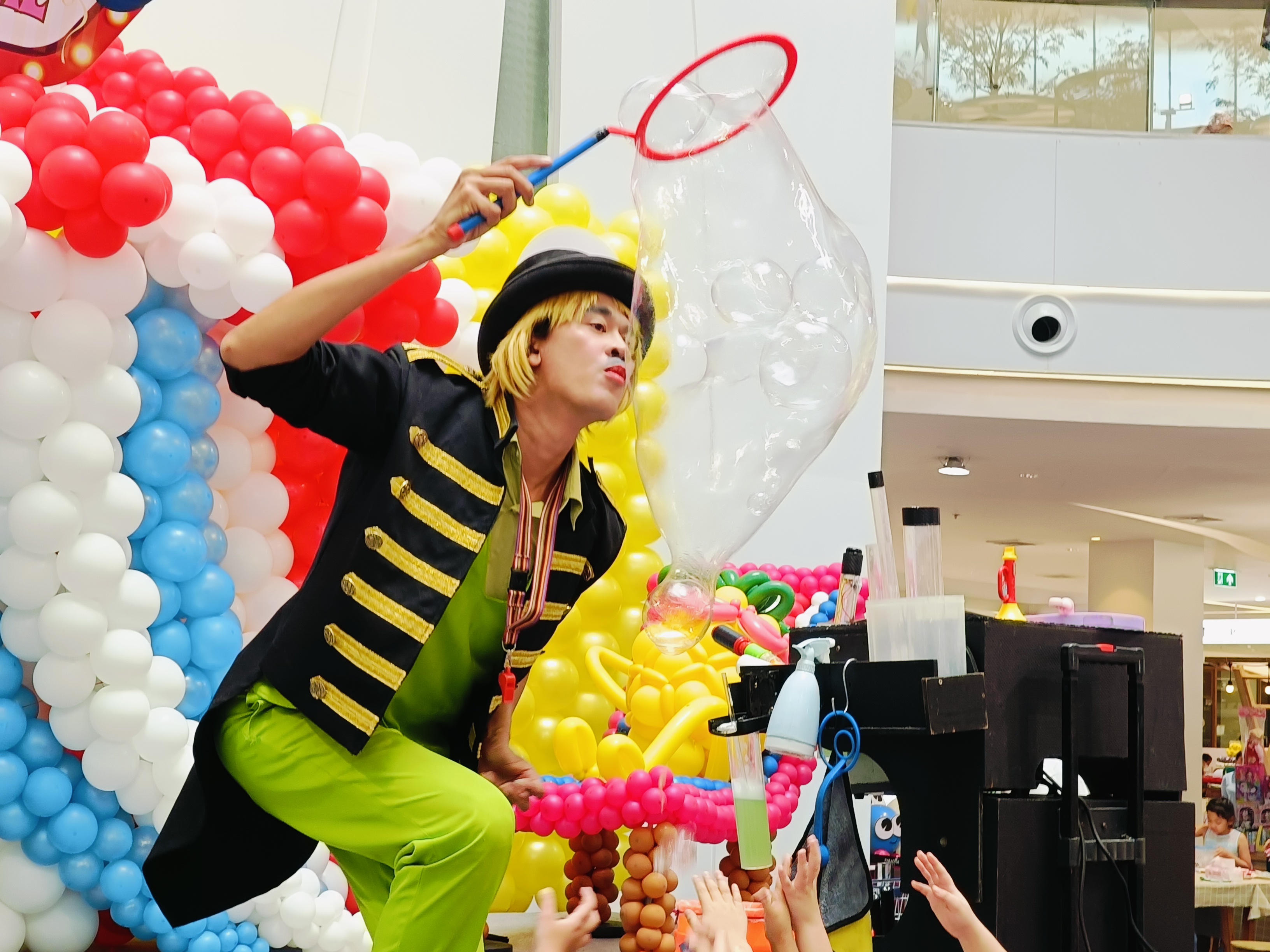 บับเบิลโชว์ Bubbles Show