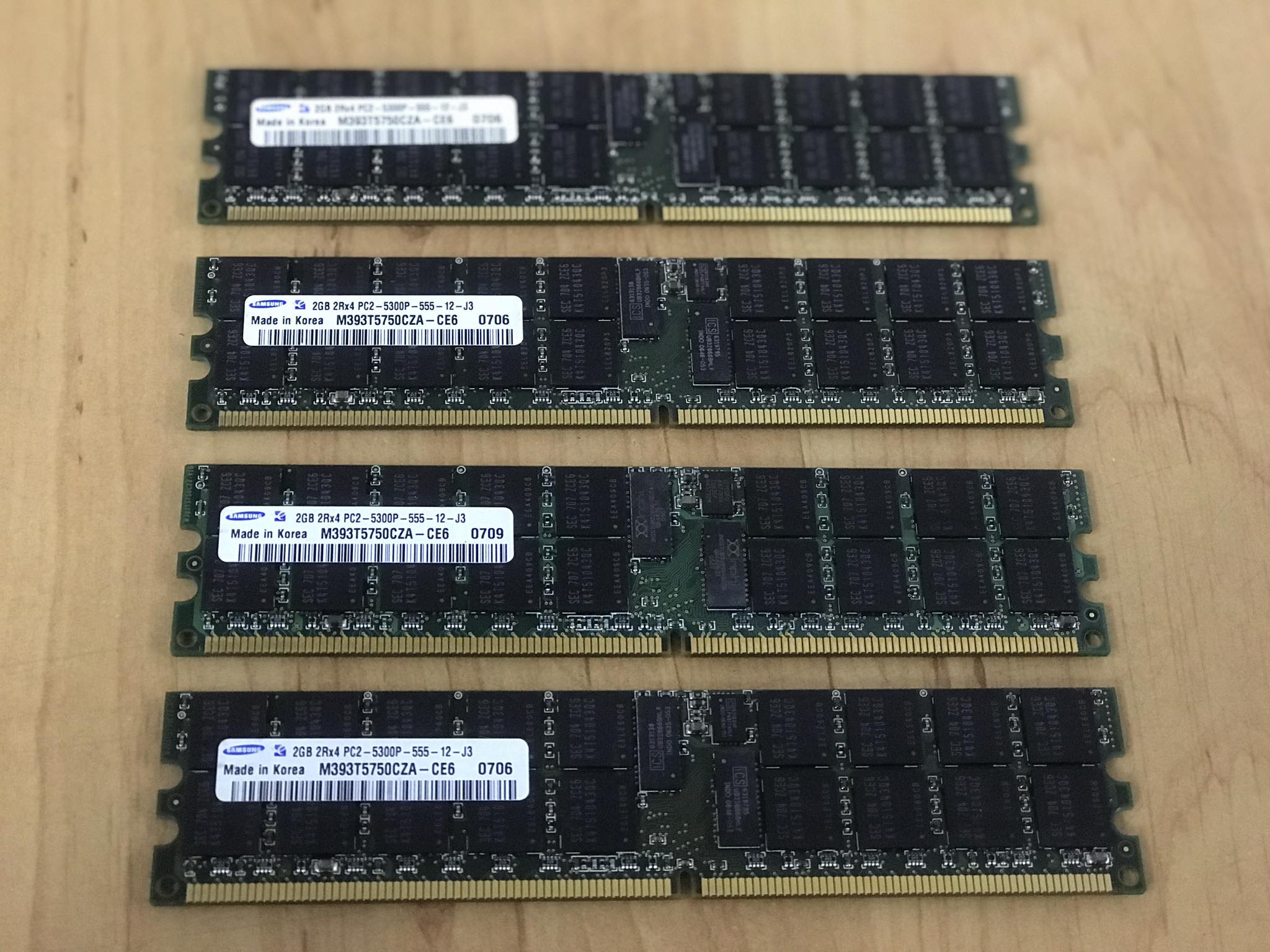Samsung 2GB 2Rx4 PC2-5300P DDR2 Memory / M393T5750CZA-CE6 / 2GB PC2-5300P (Used) // สินค้ารับประกัน โดย บริษัท อะไหล่เซิร์ฟเวอร์ จำกัด