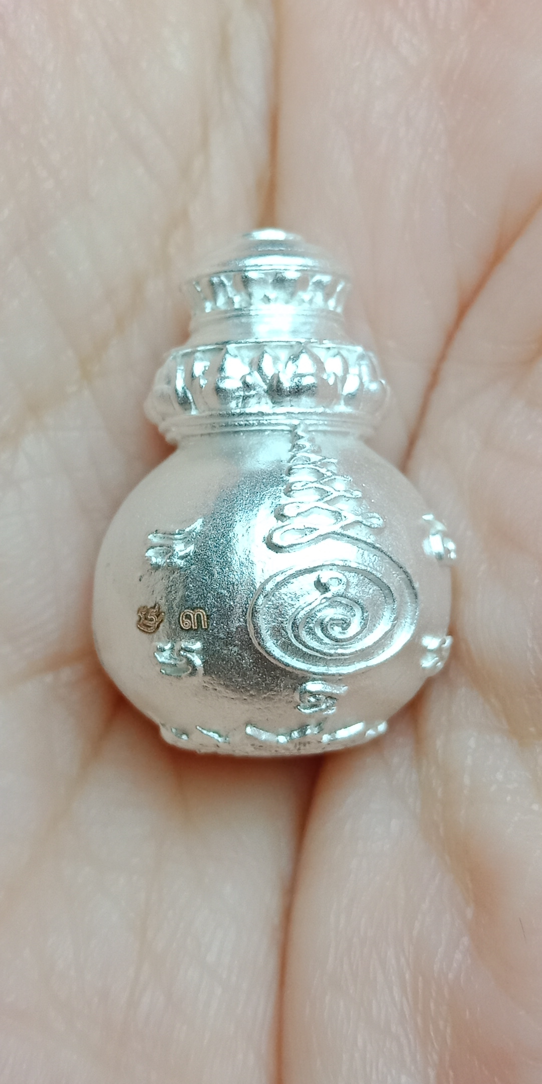 น้ำเต้าไอ้ไข่ รุ่นโคตรเศรษฐี เสนาสนะวัตรธรรมธัช ๒๕๖๓ หมายเลข ๓