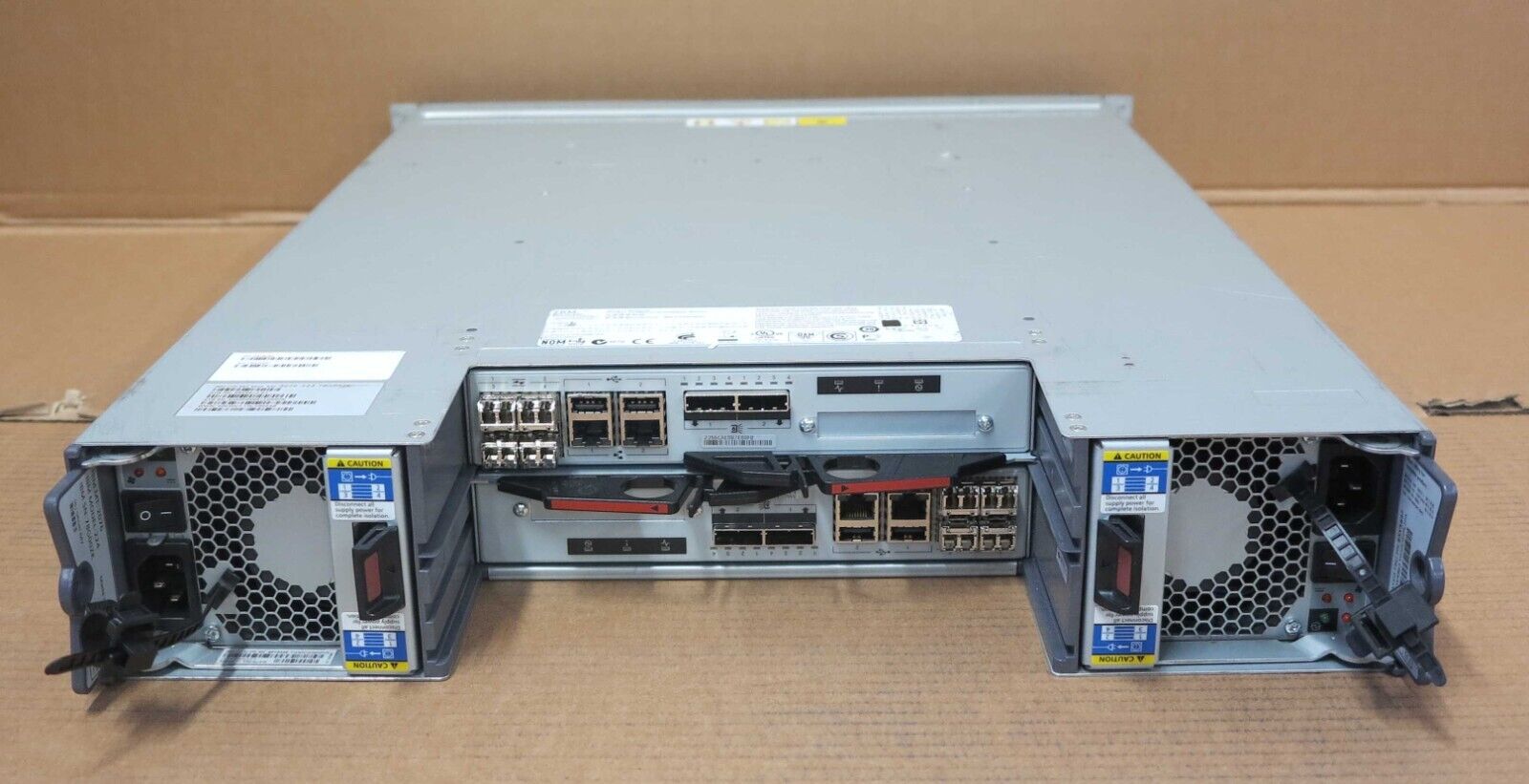 IBM V7000 Storwize MT 2076-124 / IBM HDD 900GB 10K 6G SAS 2.5'' x 12 / Power Supply 764 W x2 / Battery Backup Unit x2 / Node Canister x 2 (Used) // สินค้ารับประกัน โดย บริษัท อะไหล่เซิร์ฟเวอร์ จำกัด