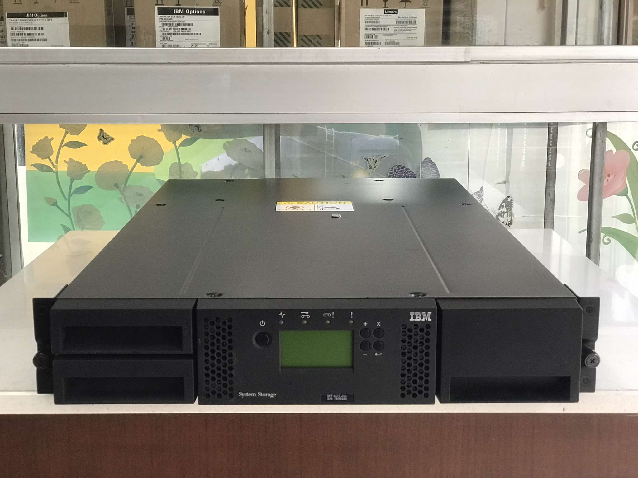 IBM System Storage LTO-4 FC ( M/T 3573 2UL ) / Power Supply 188w x1 / Card Controller x1 (Used) // สินค้ารับประกัน โดย บริษัท อะไหล่เซิร์ฟเวอร์ จำกัด