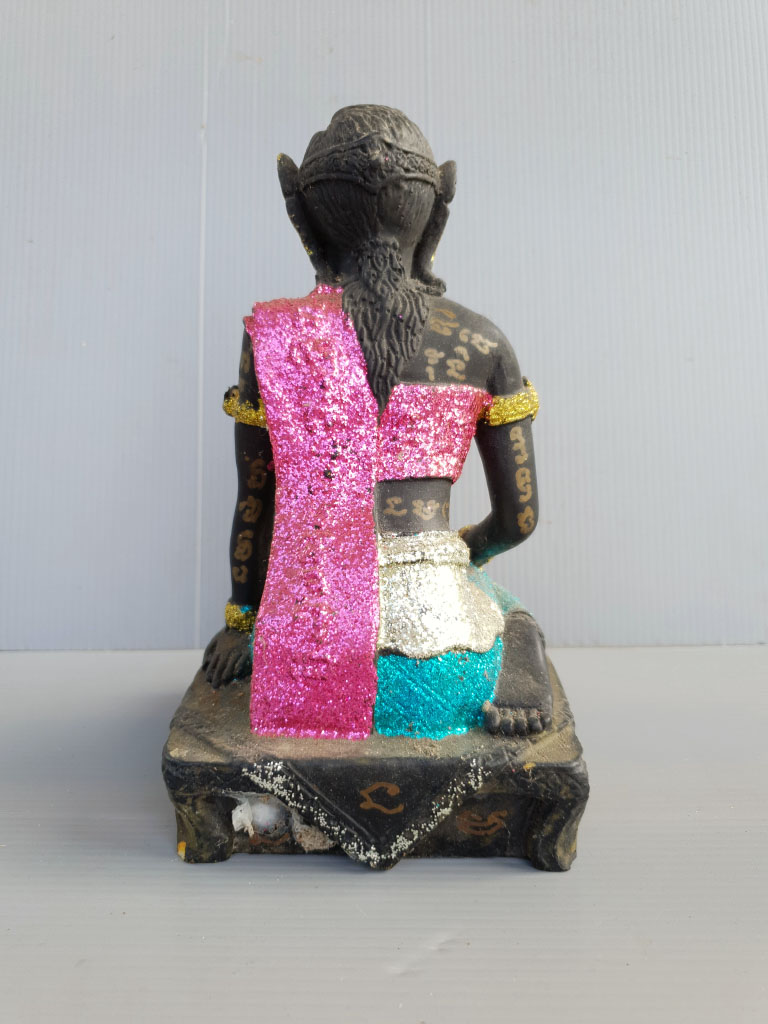 แม่โหงพราย จารรอบ ไม่ทราบที่ ผิวหิ้ง