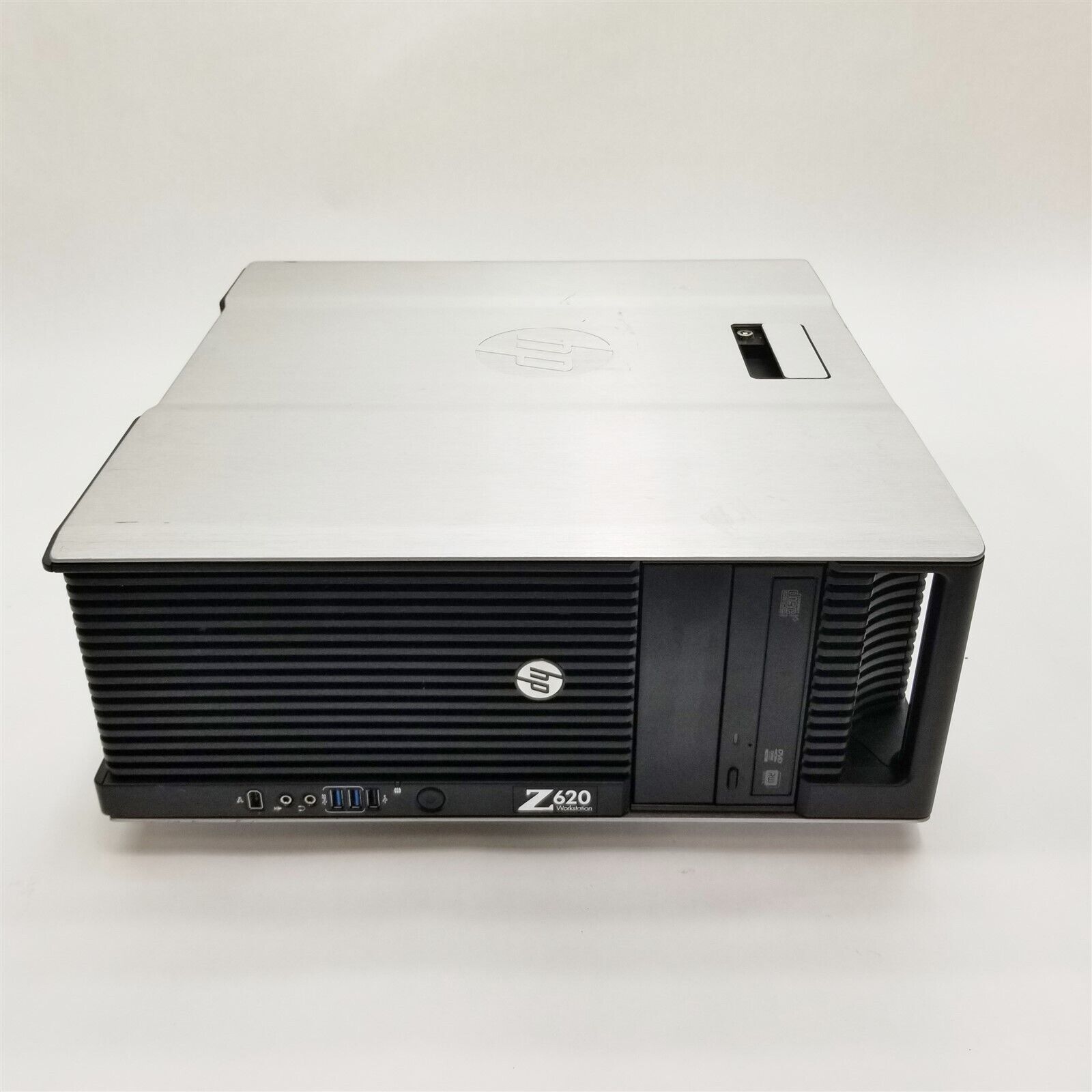HP Workstation Z620 / CPU E5-1620 / RAM 16GB PC3-14900R /HDD 1TB 7.2K 3.5"/ Power Supply 800W X1 / CARD K4000 (Used) // สินค้ารับประกัน โดย บริษัท อะไหล่เซิร์ฟเวอร์ จำกัด