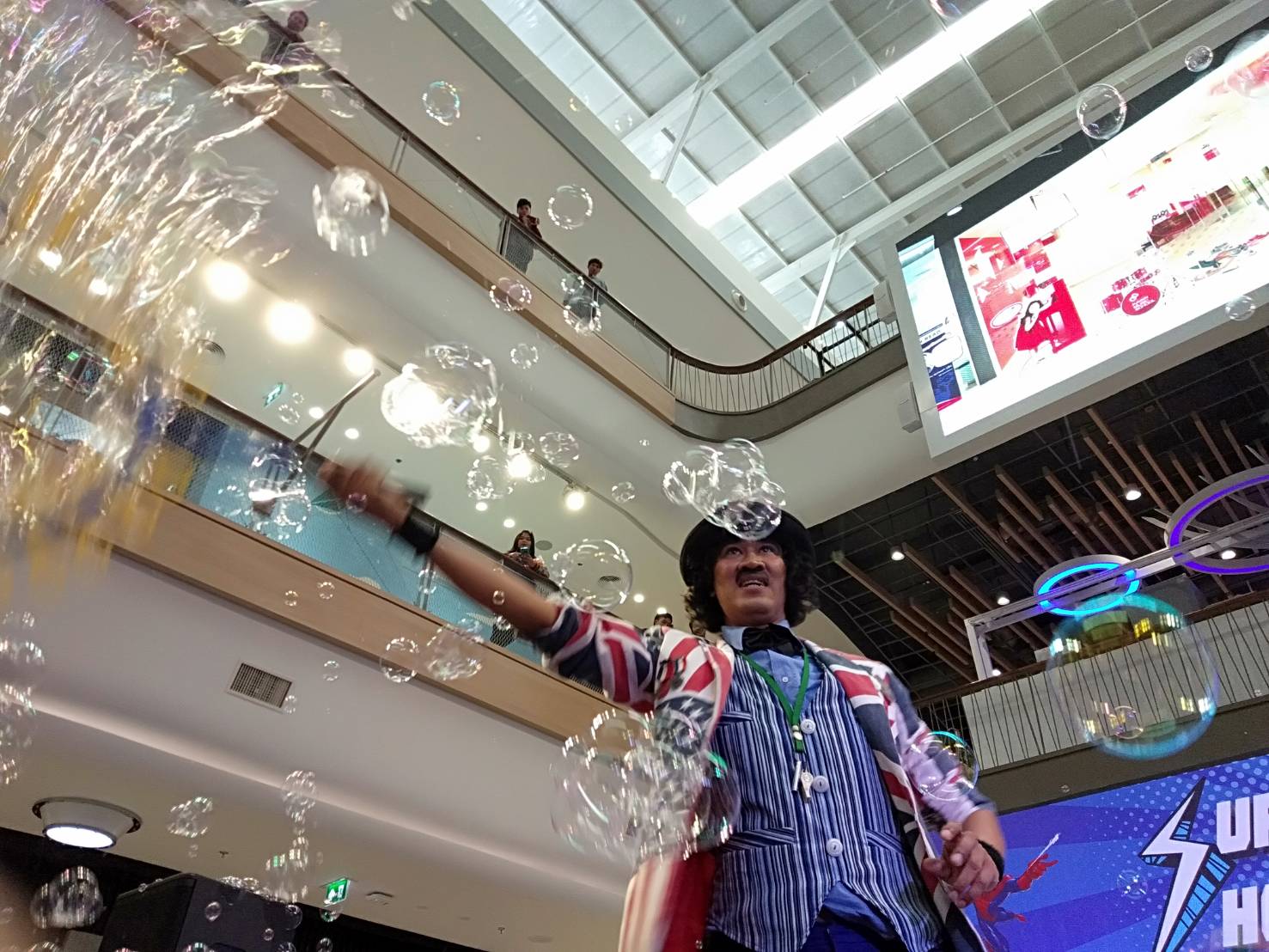 บับเบิลโชว์ Bubbles Show