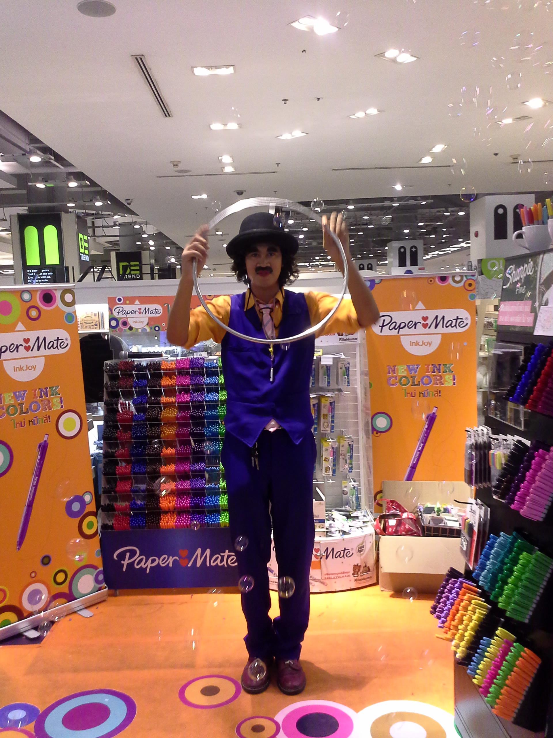 จักกลิ้ง Juggling Show