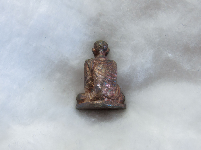 รูปหล่อพญาวันมหาโชค หลวงพ่อเกษม เนื้อเงิน