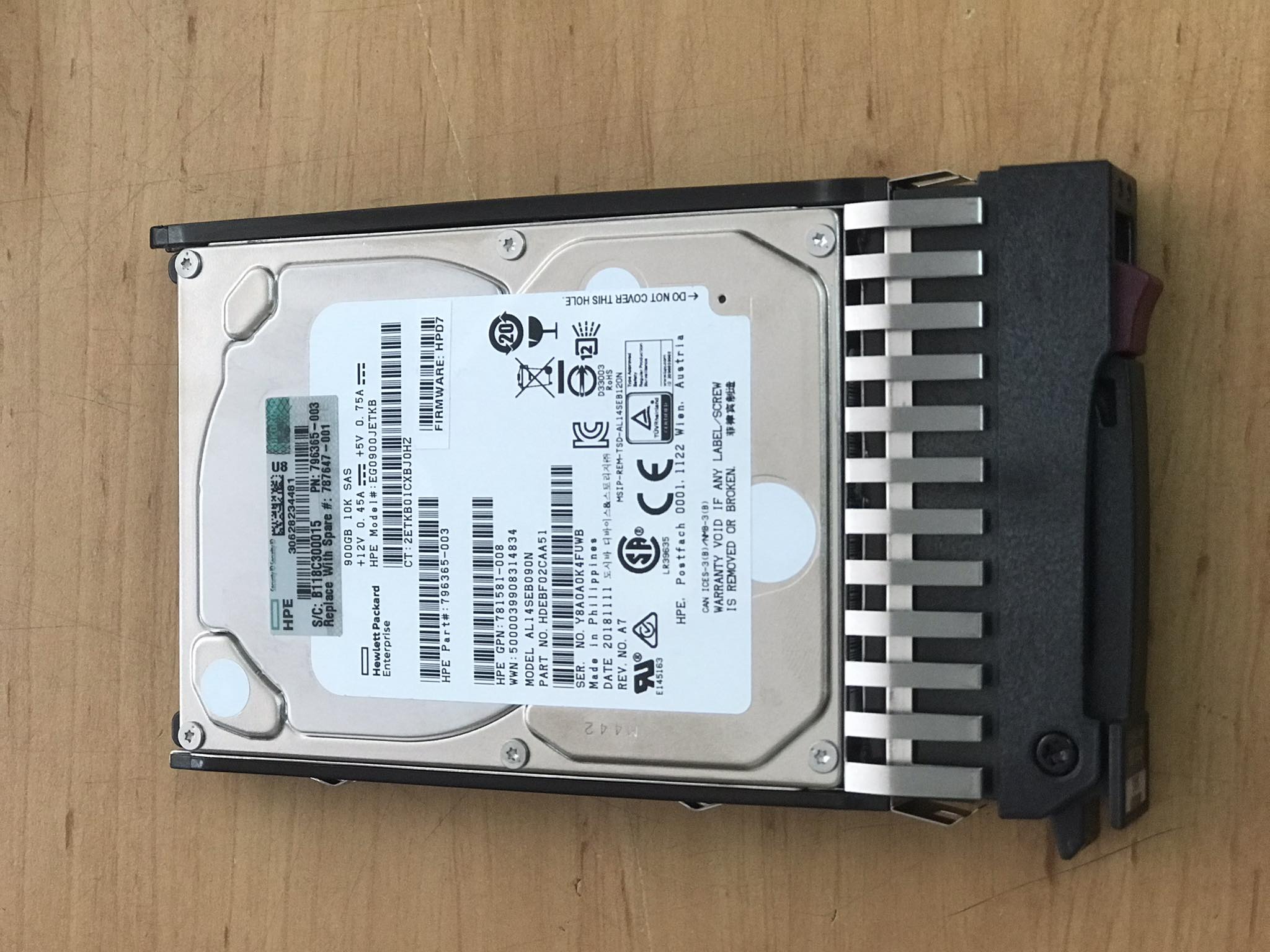 HPE 900GB SAS 10K 12GB/s 2.5" HDD , HDD 796365-003, GPN 781581-008, EG0900JETKB, Tray 787647-001 (Used) // สินค้ารับประกัน โดย บริษัท อะไหล่เซิร์ฟเวอร์ จำกัด