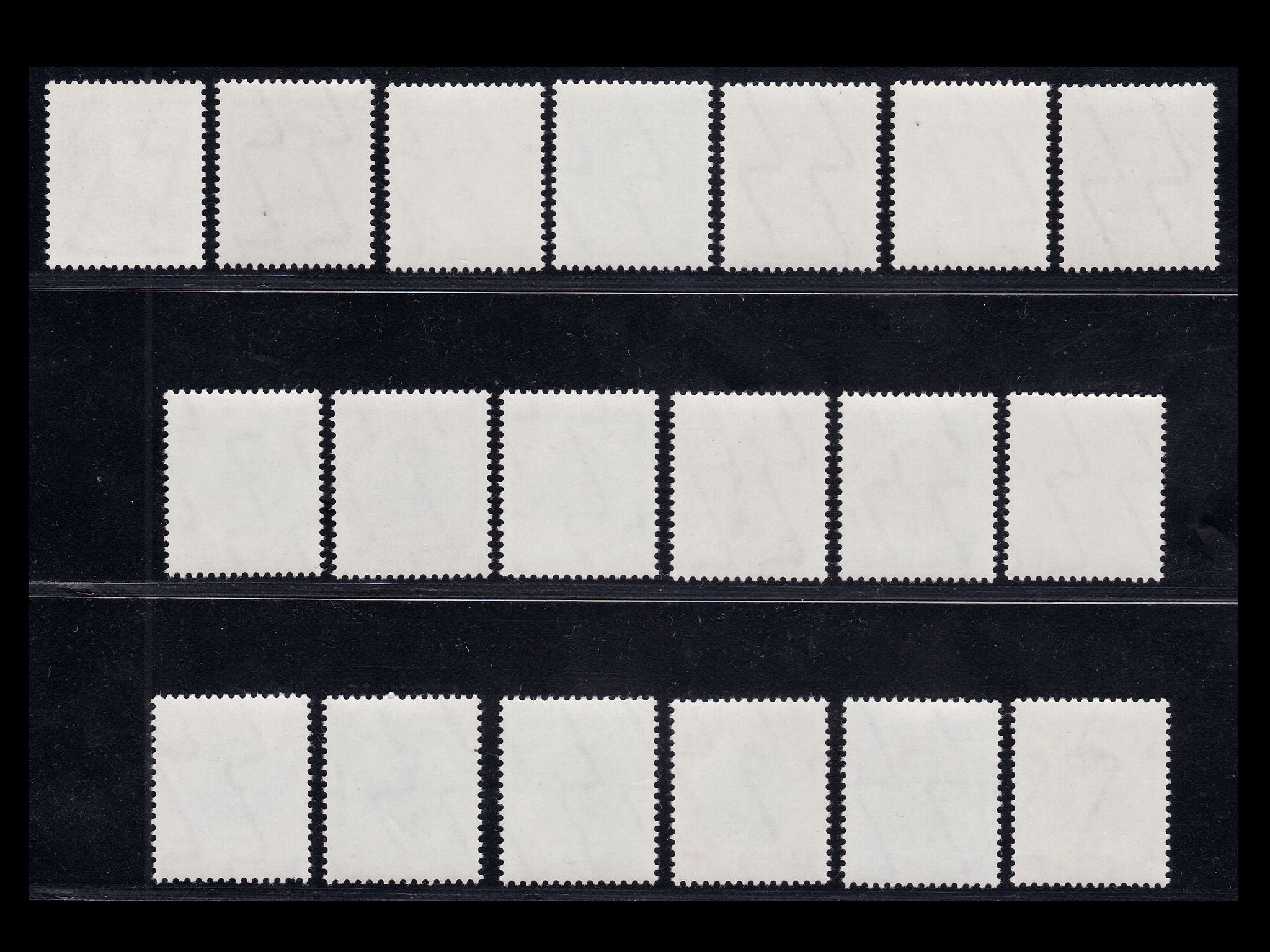 แสตมป์พระรูป รัชกาลที่ 9 ชุดที่ 4 ครบชุด สภาพนอก MNH