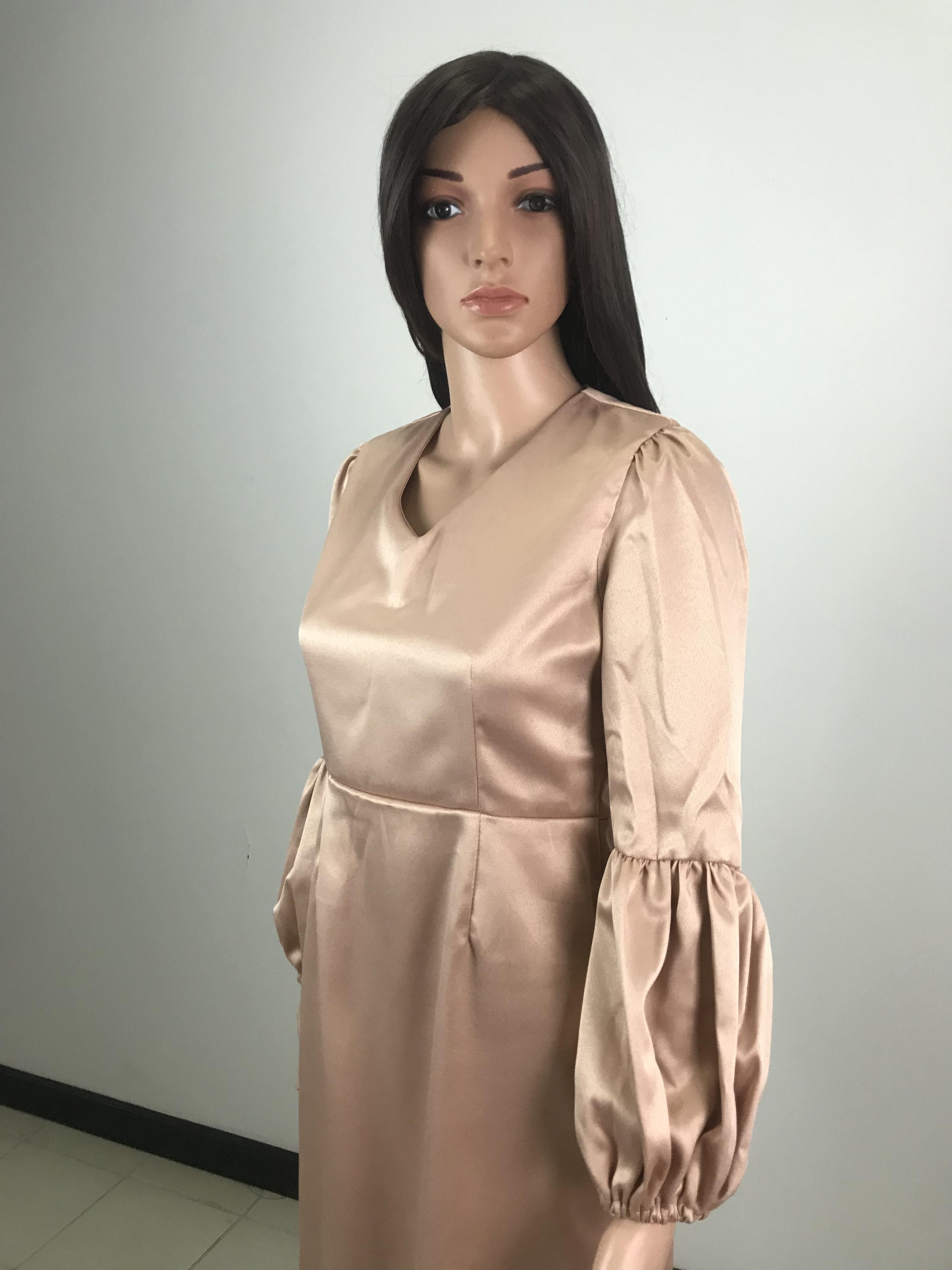 เดรสสั้น คอวี แขนบอลลูน เดรสทรงตรง แฟชั่น เดรสเข้ารูป สาวเกาหลี ลำลอง ออกงาน