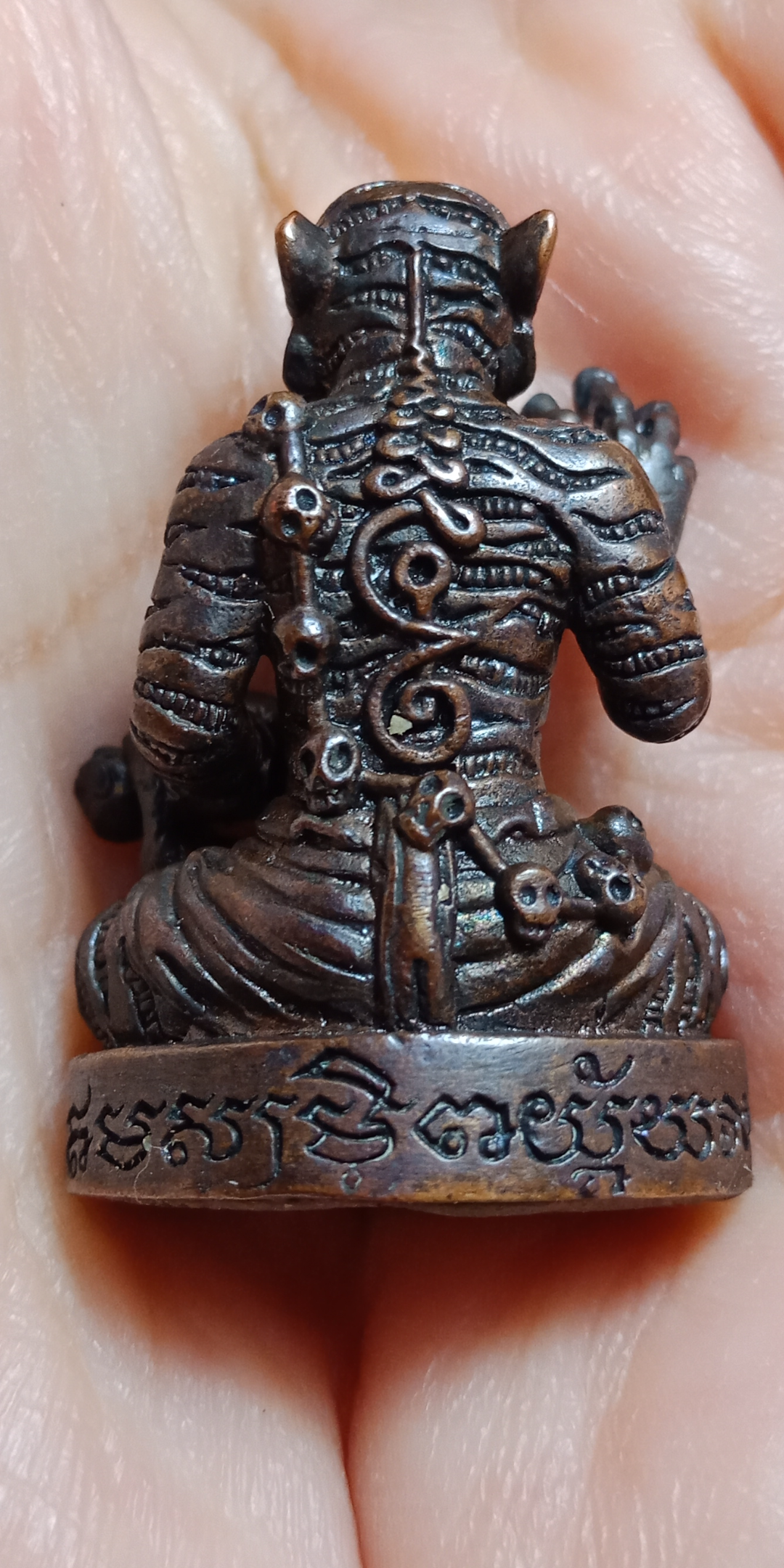 รูปหล่อพรายสมิงเขากุเลน หลวงปู่แวนกาย วัดอำปึล ประเทศกัมพูชา