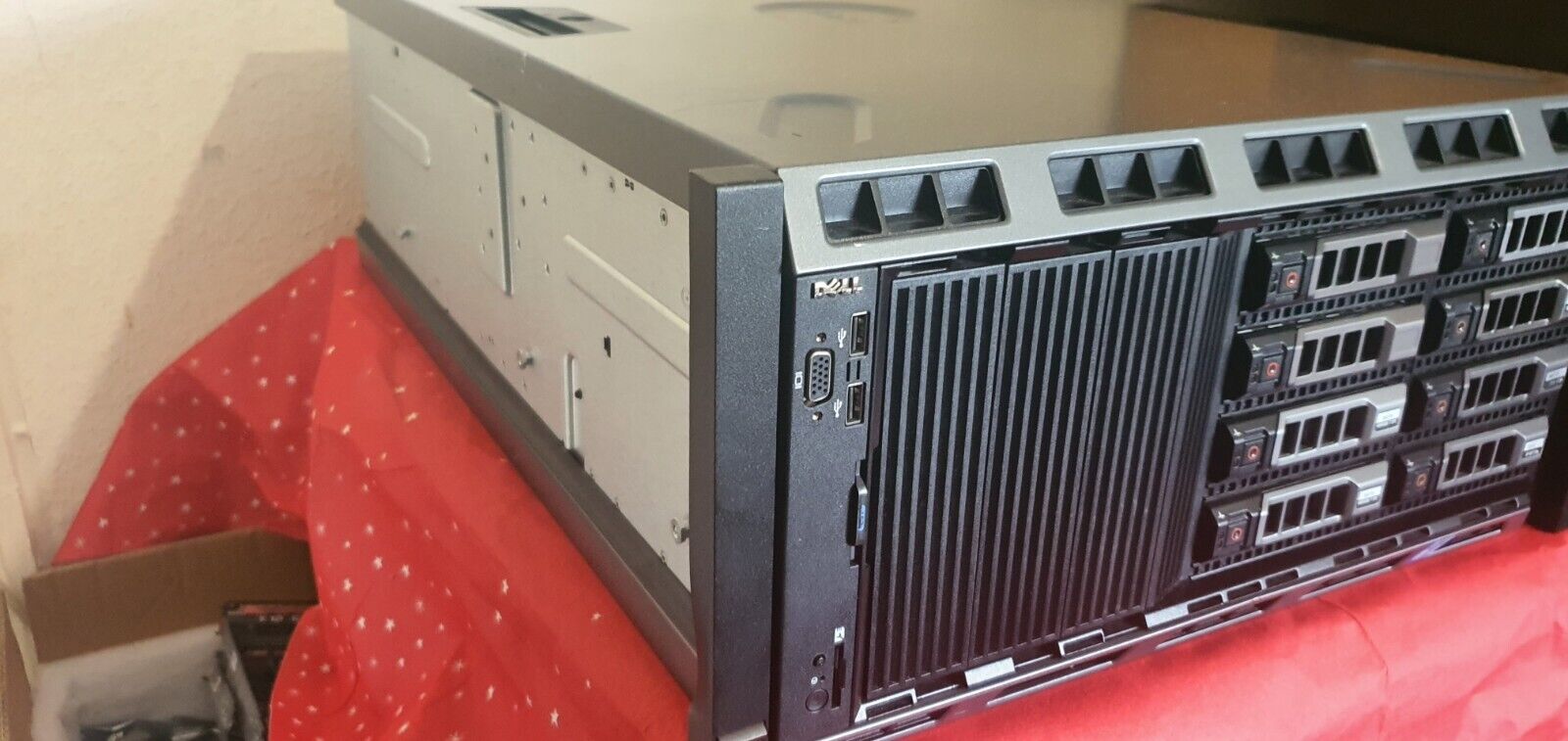 Dell PowerEdge T620 DELL T620 Rack 4U/CPU E5-2609V2x2/Ram48GB/HDD 2TB 7.2K SATA 3.5"x3/Raid H710/Power Supply 1100Wx2