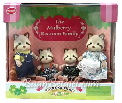 [หมดค่ะ] ครอบครัวซิลวาเนียน..มัลเบอรี่แรคคูน 4 ตัว (Calico Critters: Mulberry Raccoon Family) V5%