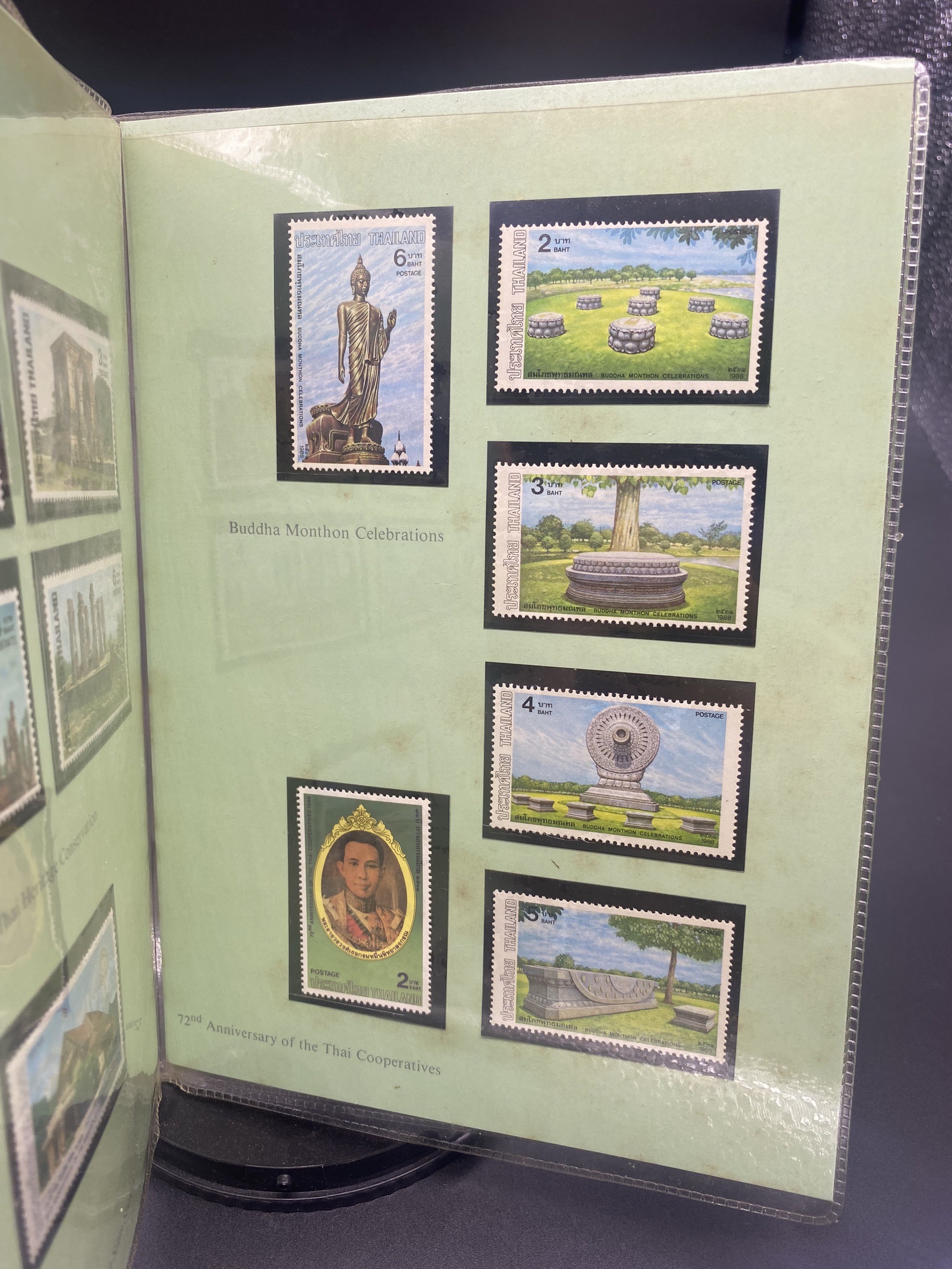 THAI POSTAGE STAMPS 1988 (สมุดแสตมป์ ปี2531) หายาก