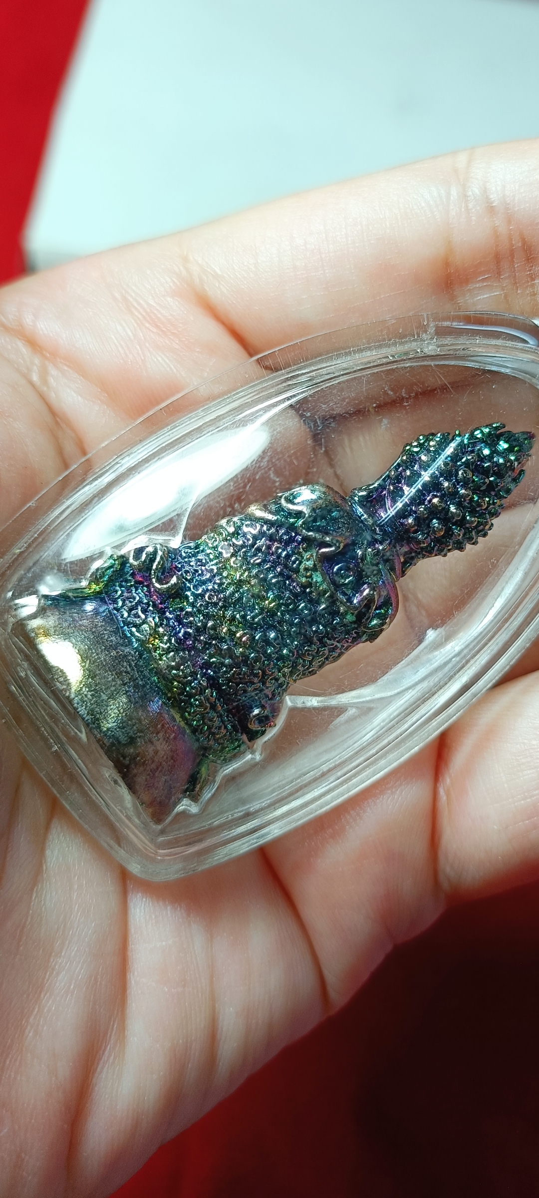 มหายันต์พระกริ่งแร่เหล็กไหลพิมพ์อวโลกิเตศวร เจ้าแม่กวนอิม สีปีกแมลงทับ อาจารย์หม่อมนิรนามไตรภูมิ