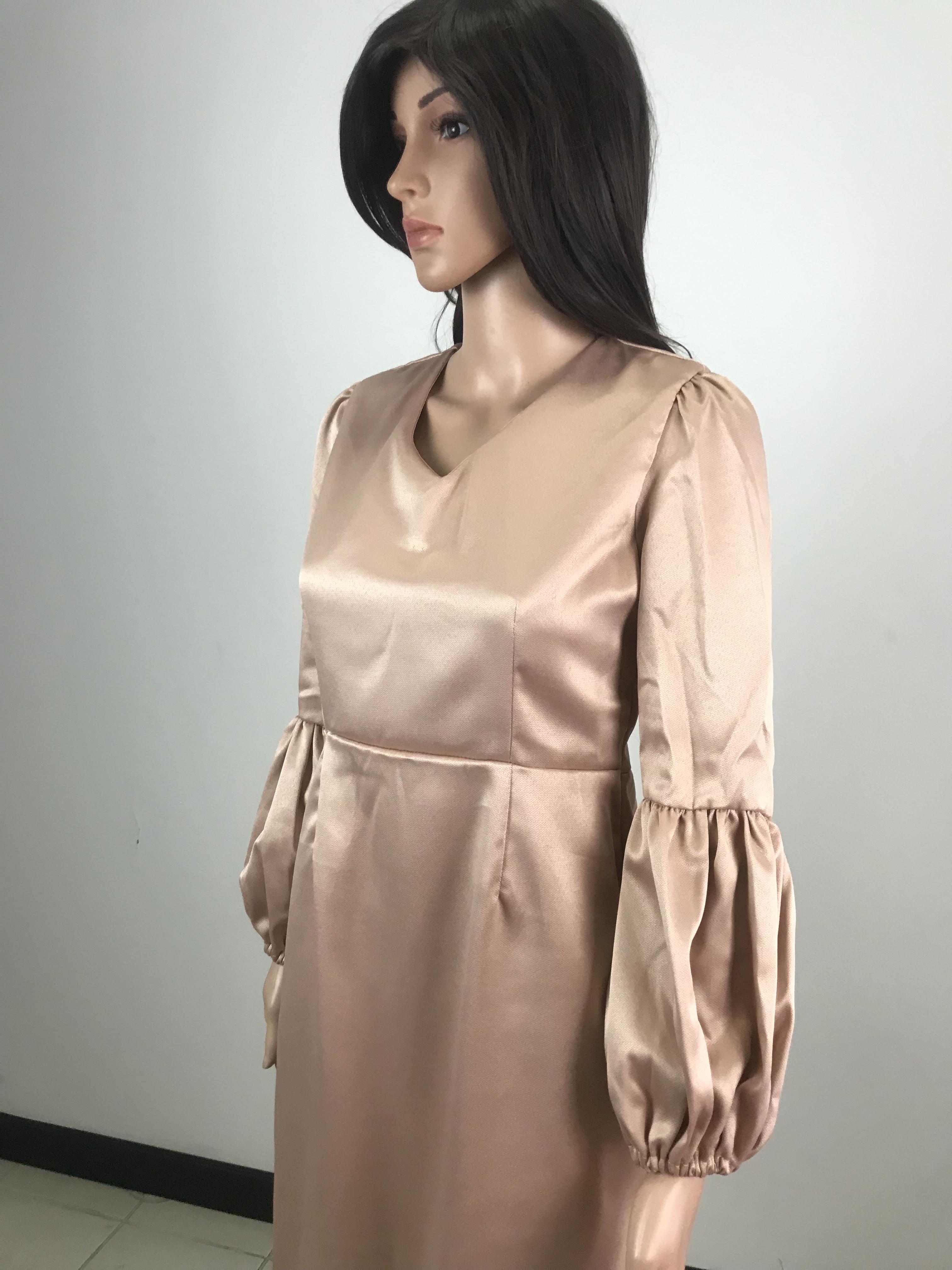 เดรสสั้น คอวี แขนบอลลูน เดรสทรงตรง แฟชั่น เดรสเข้ารูป สาวเกาหลี ลำลอง ออกงาน