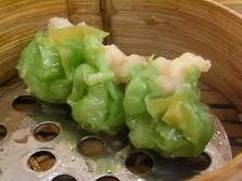 แผ่นขนมจีบ มีหลายสีหลายขนาดให้เลือก dimsum pastry