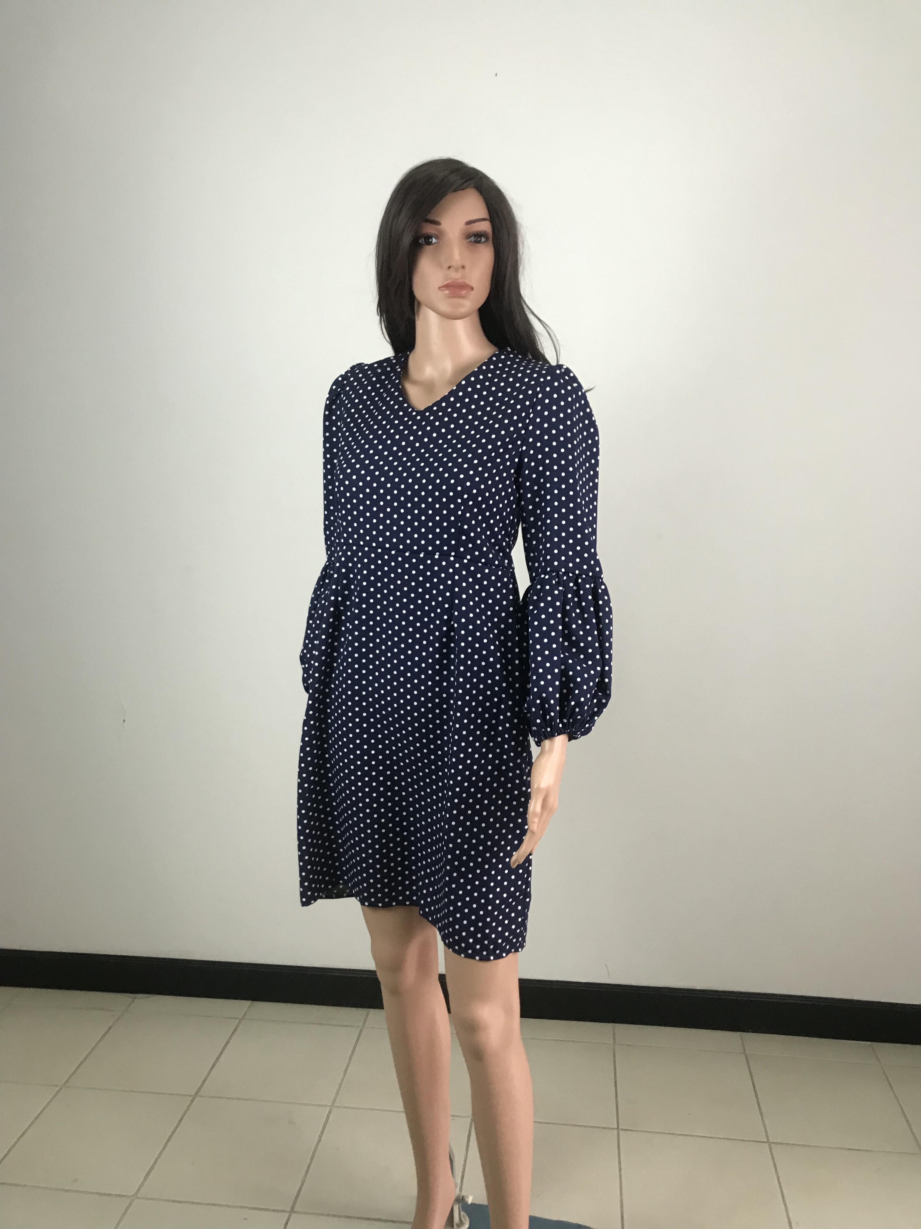 เดรสสั้น คอวี แขนบอลลูน เดรสทรงตรง แฟชั่น เดรสเข้ารูป สาวเกาหลี ลำลอง ออกงาน