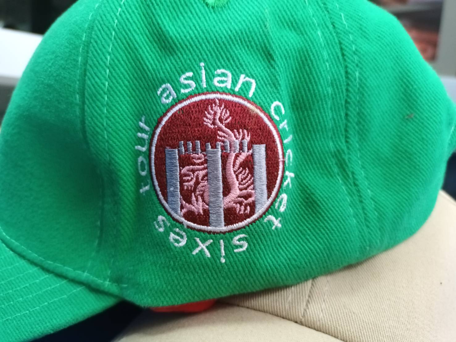 หมวกแฟชั่น หมวกแก๊ป หมวกพร้อมลายปัก (ได้ของตามรูป)