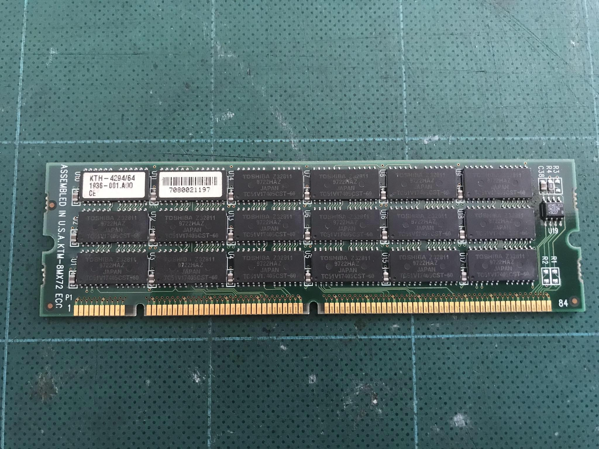 Kingston 64MB EDO-DIMM 168-pin 3.3V 60 ns UnBuffered-ECC / KTH-4294/64 (Used) // สินค้ารับประกัน โดย บริษัท อะไหล่เซิร์ฟเวอร์ จำกัด