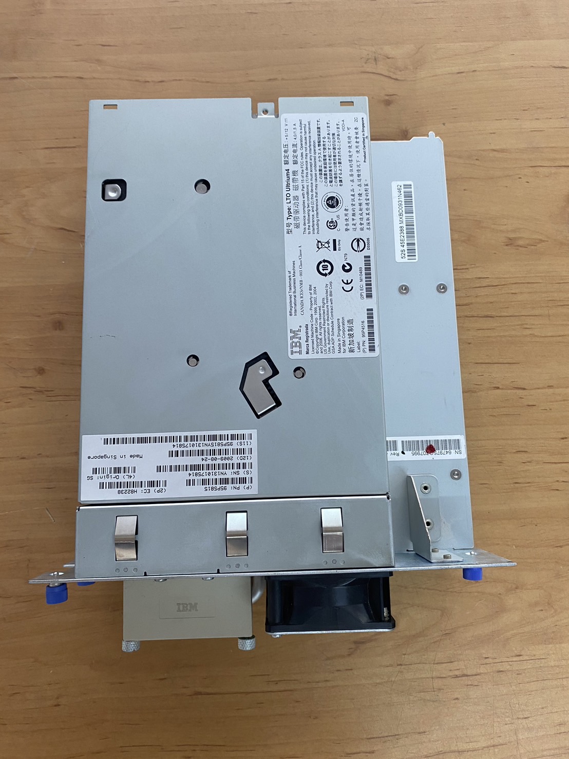 IBM 800 / 1600GB LTO-4 SCSI LVD Internal Standalone FH Tape Drive // 95P5815 (Used) // สินค้ารับประกัน โดย บริษัท อะไหล่เซิร์ฟเวอร์ จำกัด