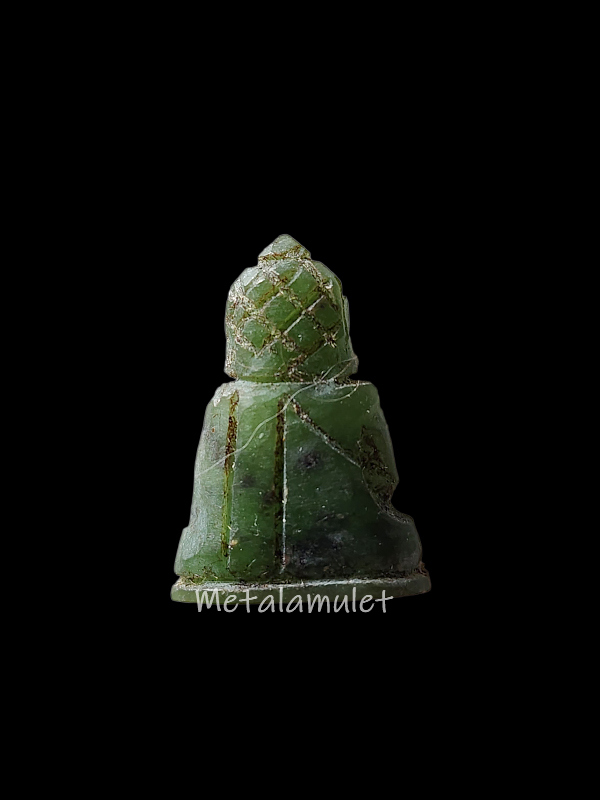 พระพุทธรูปหยกแกะ