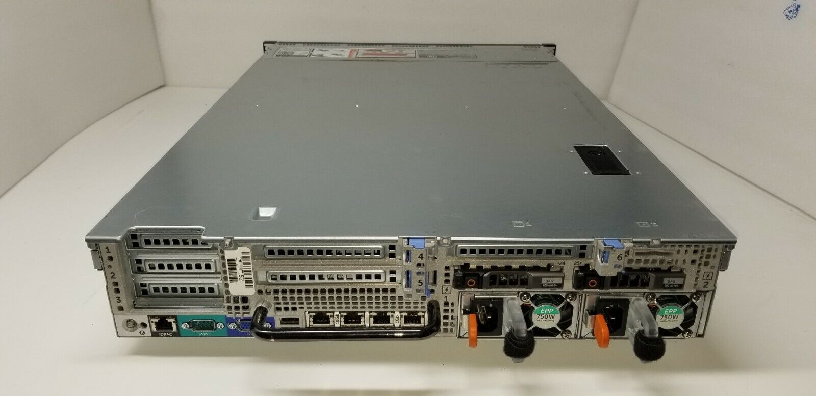 Dell PowerEdge R730 / CPU E5-2620 V4 @2.10GHz x2 / Ram 64GB PC4 / HDD 600GB 10K 6G SAS 2.5" x5 / Power Supply 750 x2 / Card H730 Mini/1GB+Bat (Used) // สินค้ารับประกัน โดย บริษัท อะไหล่เซิร์ฟเวอร์ จำกัด